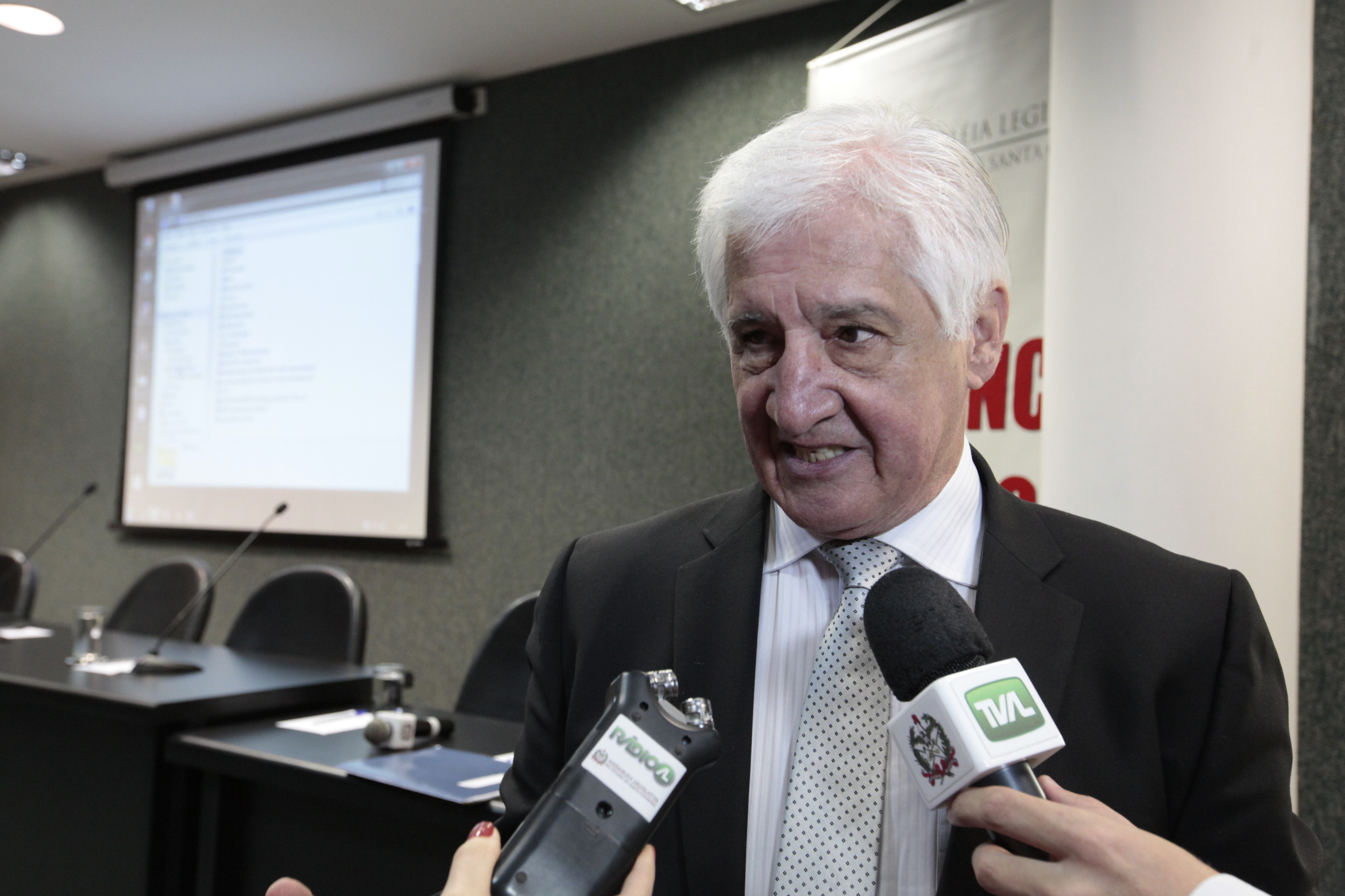 Comissão de Transportes - Audiência pública para tratar da situação do Porto de São Francisco do Sul.