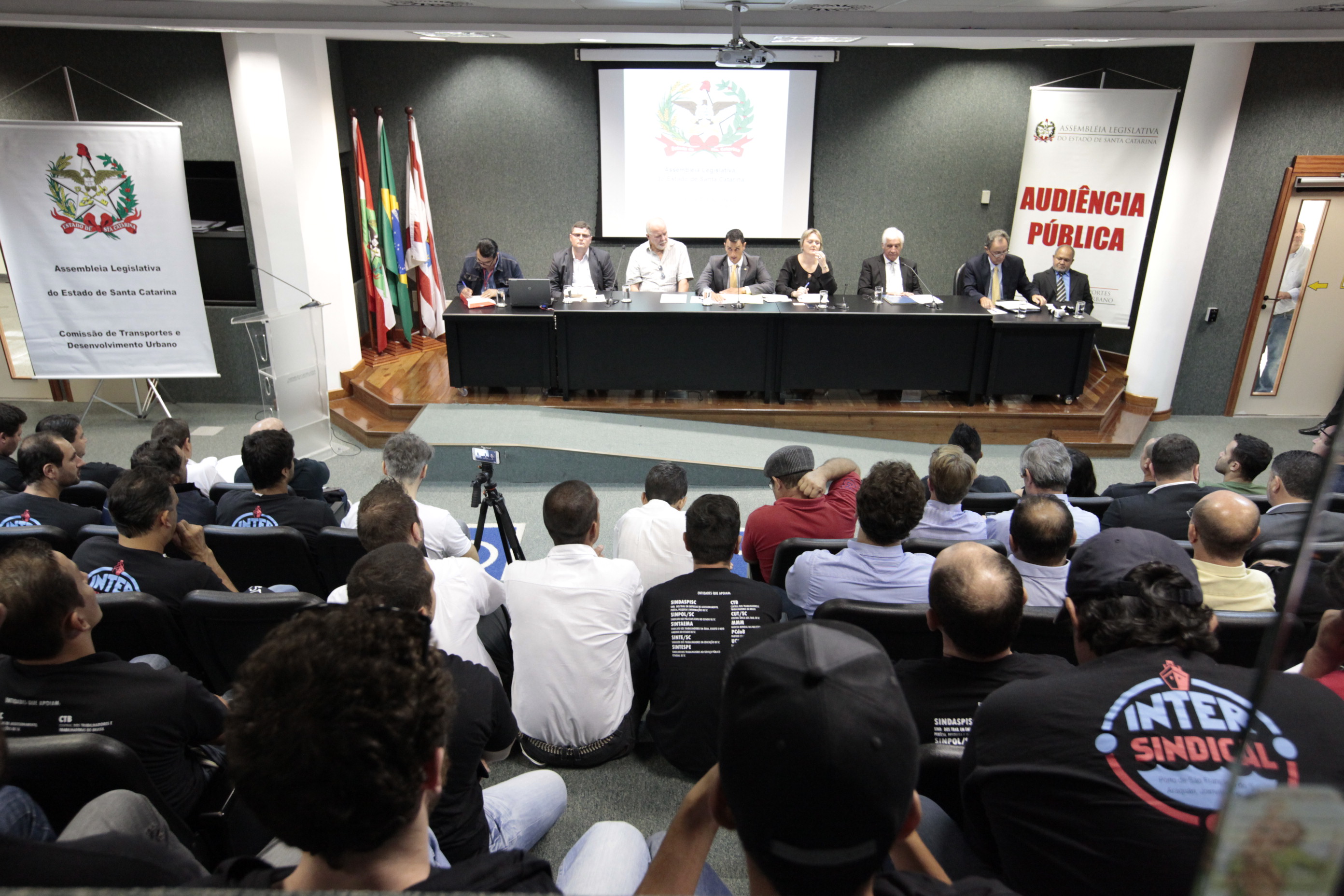 Comissão de Transportes - Audiência pública para tratar da situação do Porto de São Francisco do Sul.
