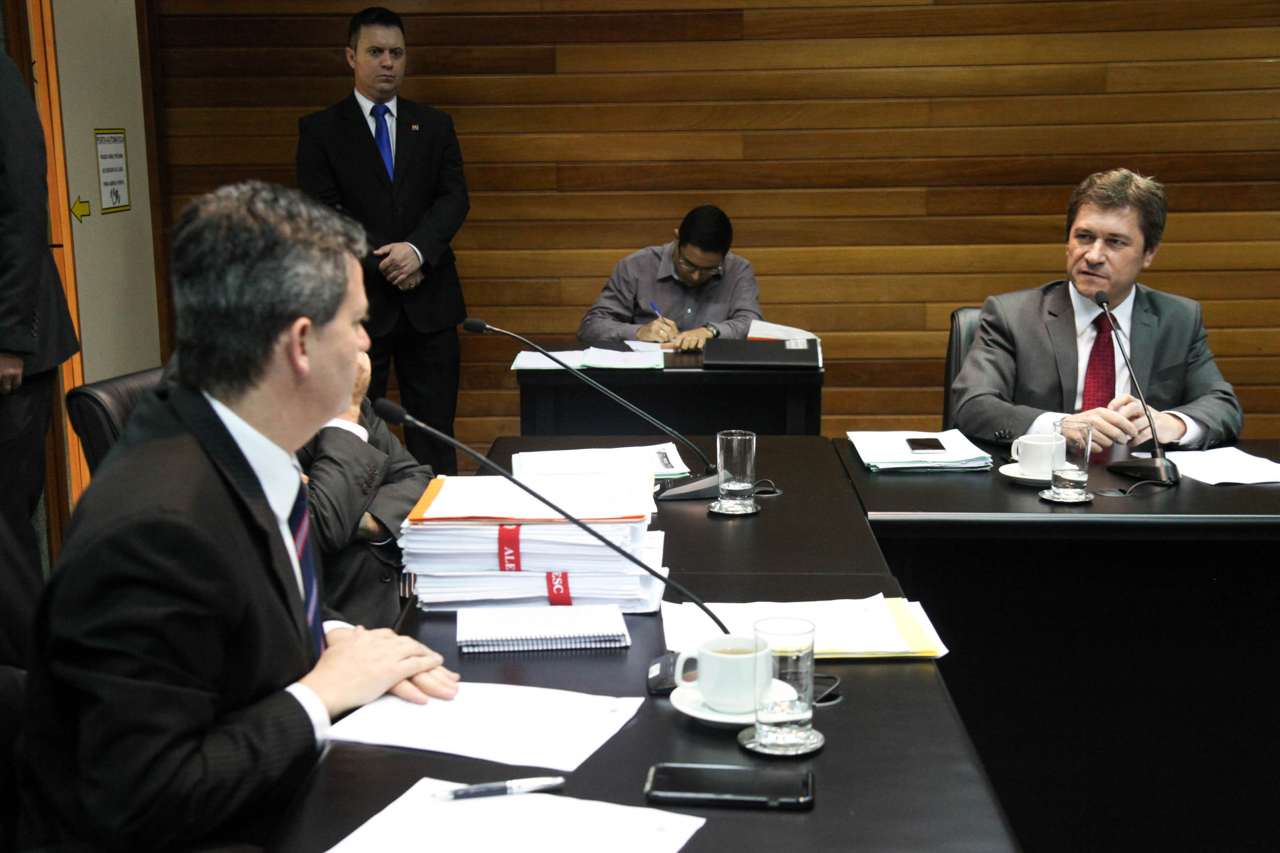 Comissão de Constituição e Justiça.