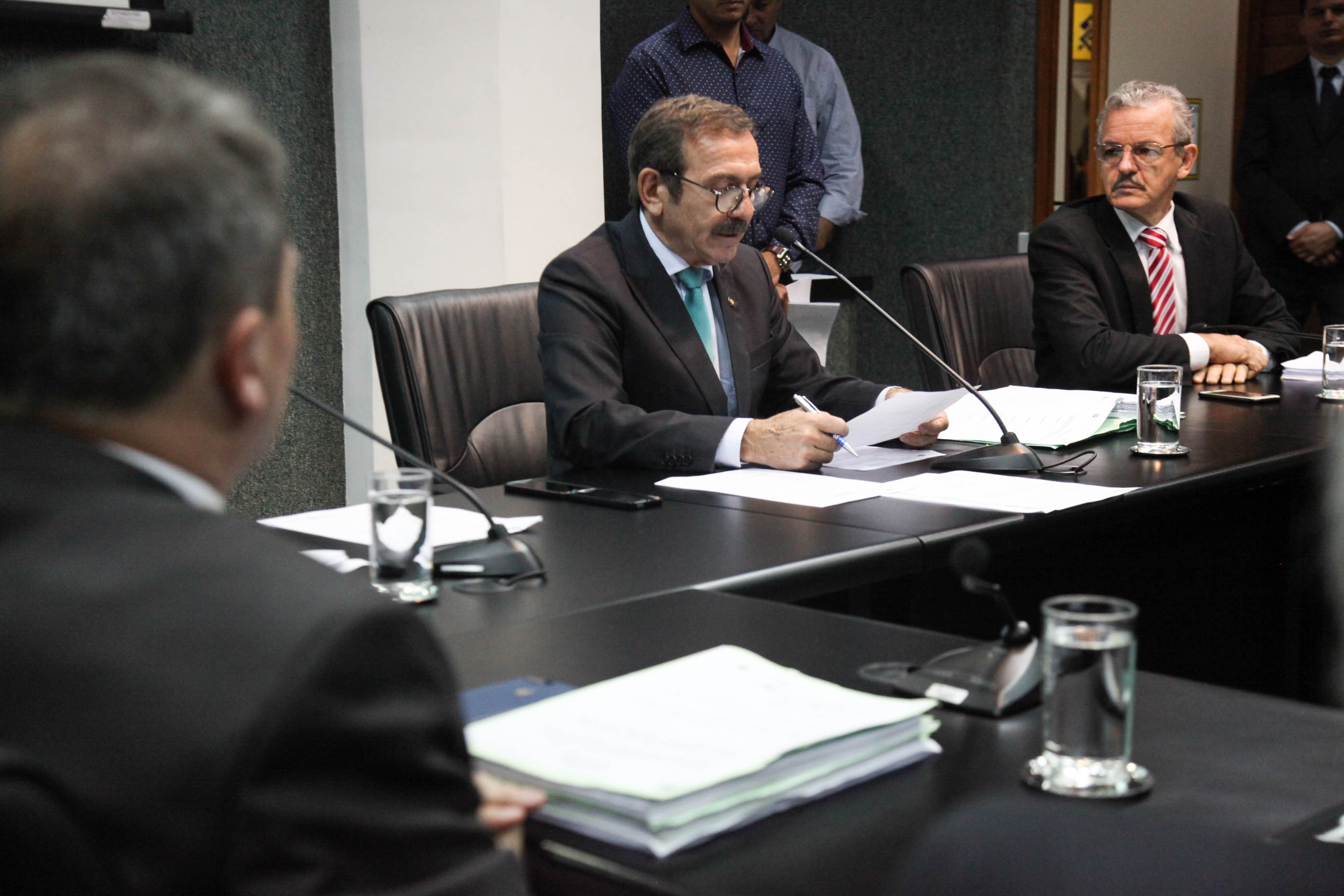 Comissão de Trabalho, Administração e Serviços Públicos.