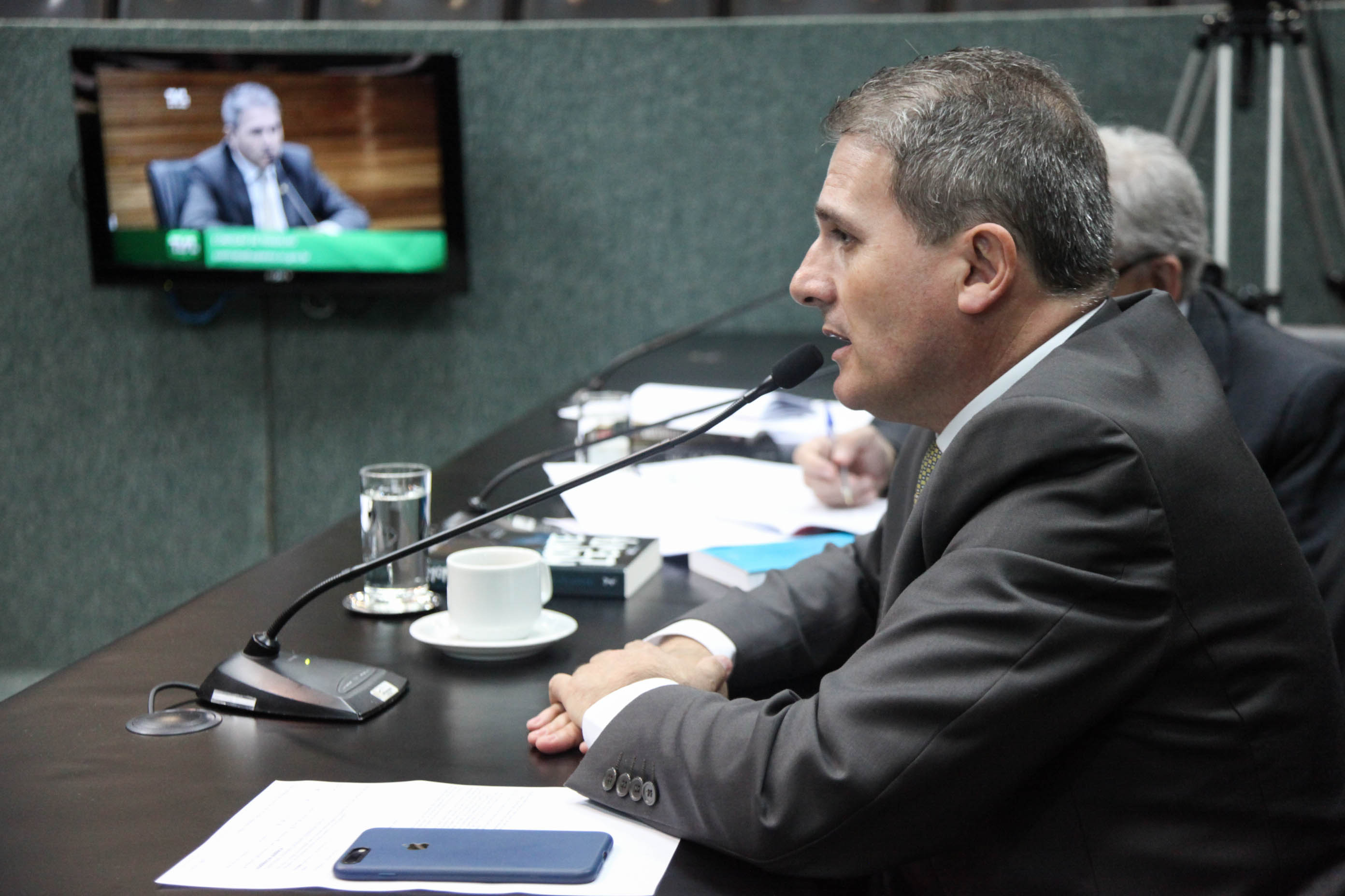 Deputado Altair Silva (PP). Comissão de Trabalho, Administração e Serviços Públicos.