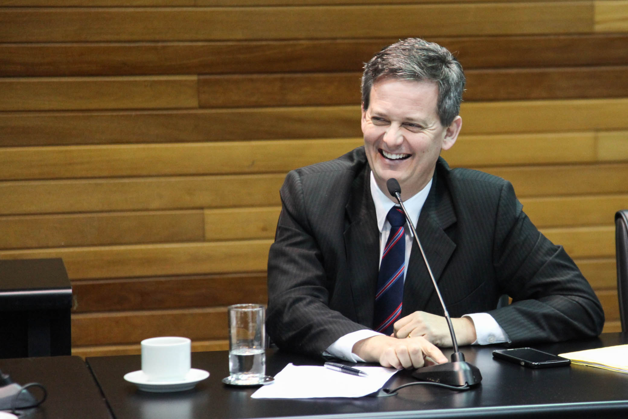 Deputado Jean Kuhlmann (PSD). Comissão de Trabalho, Administração e Serviços Públicos.