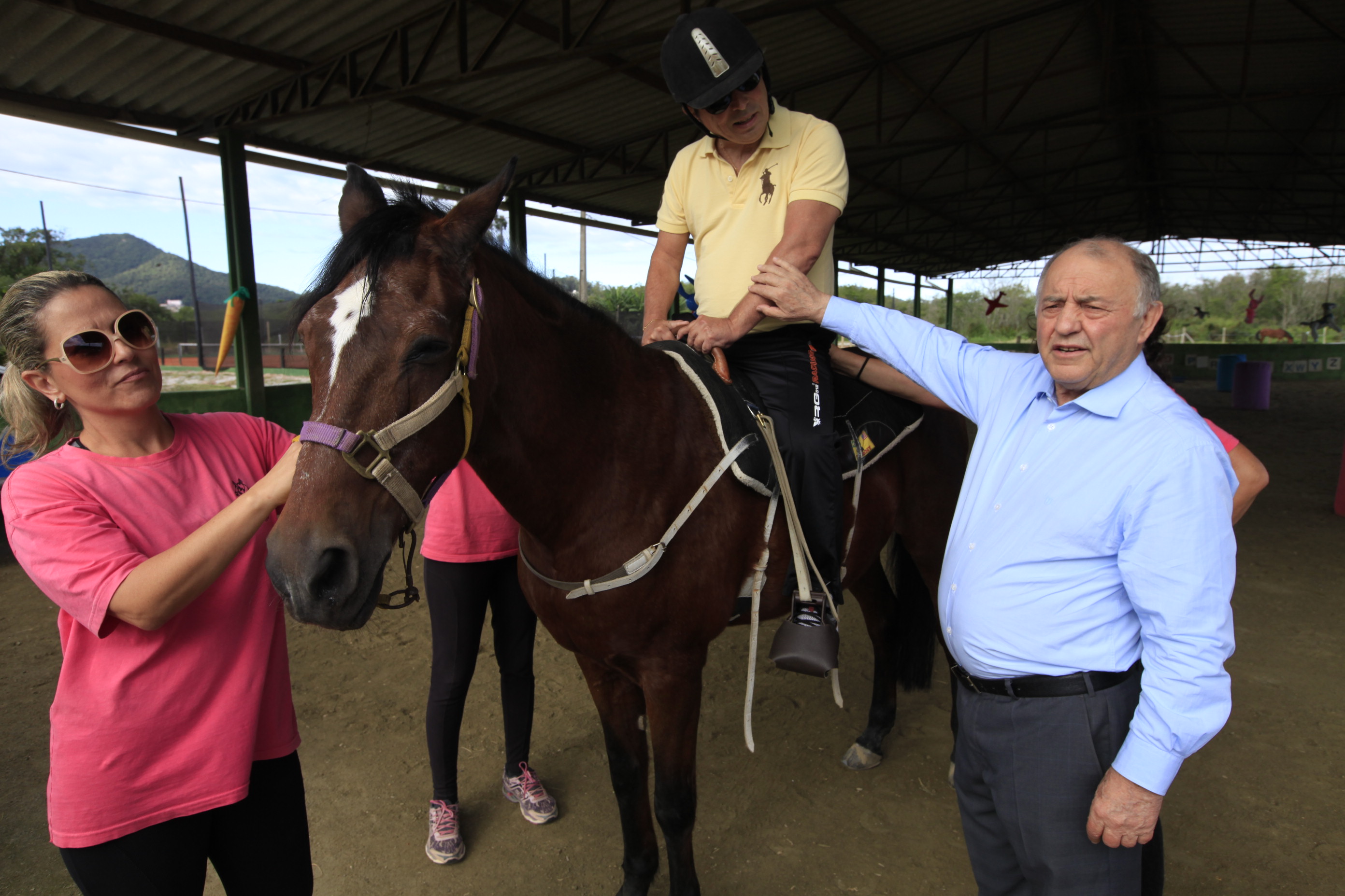 Dia Estadual da Equoterapia