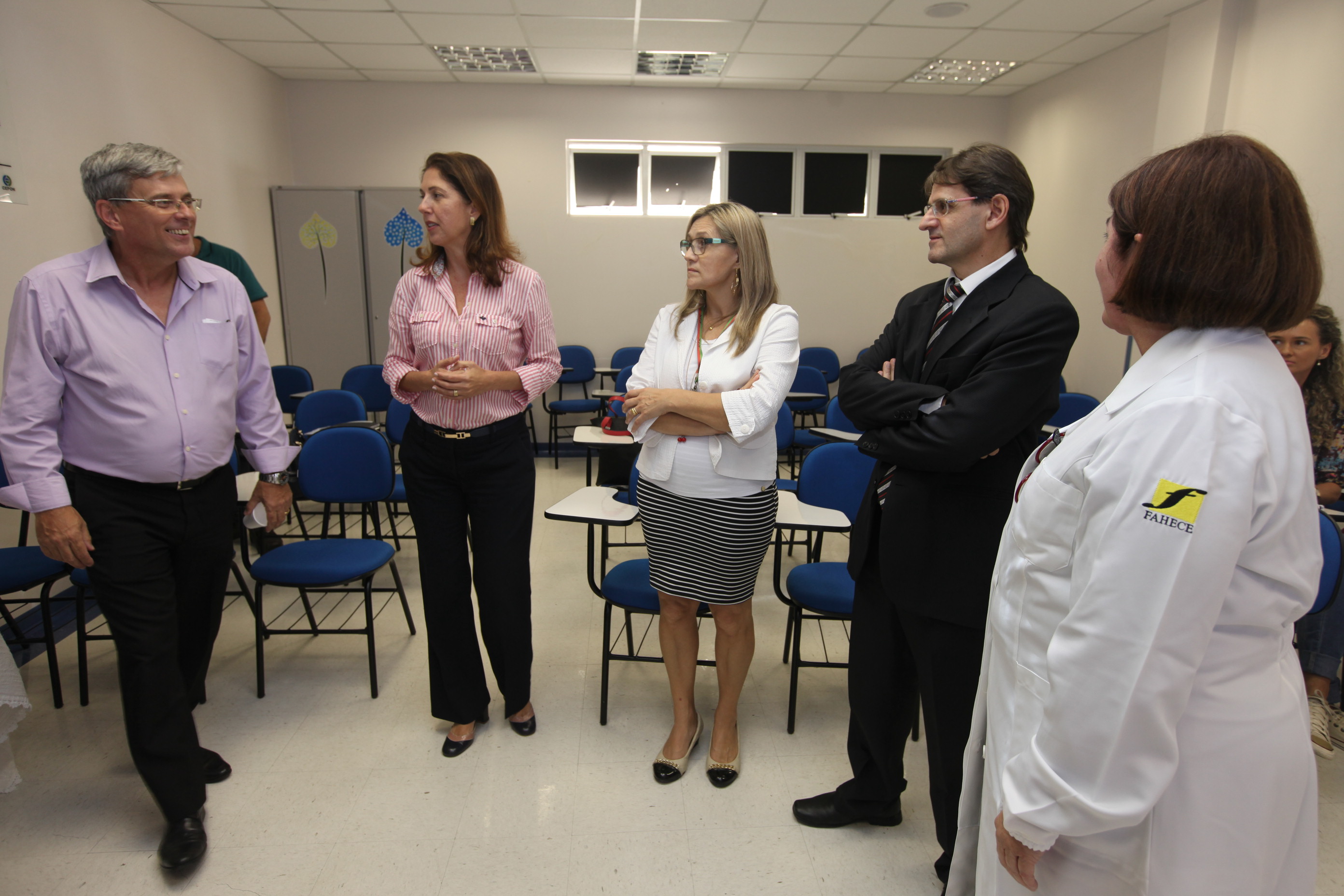 Deputados vistoriam obras no Cepon.