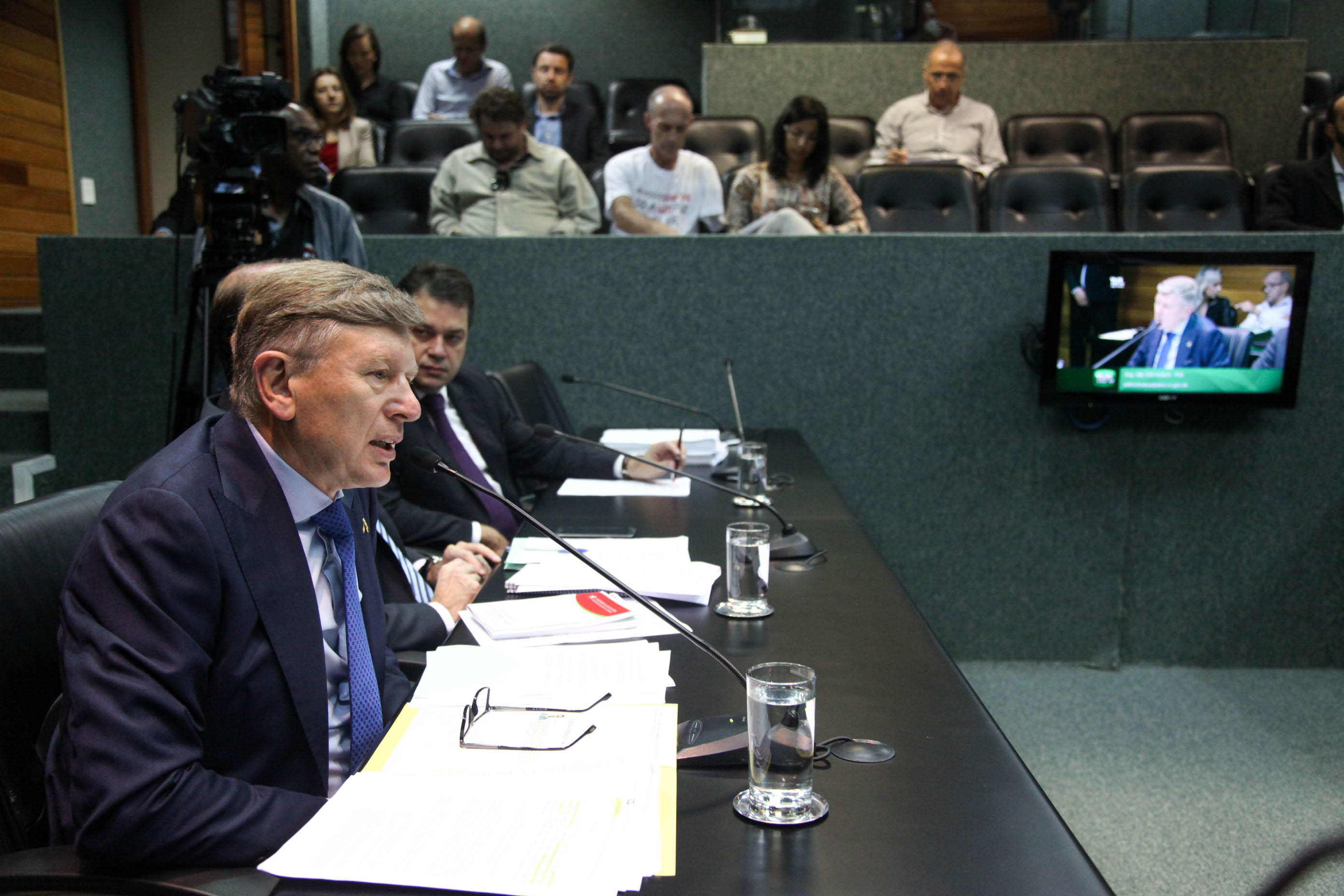 Deputado Milton Hobus (PSD). Comissão de Finanças e Tributação.