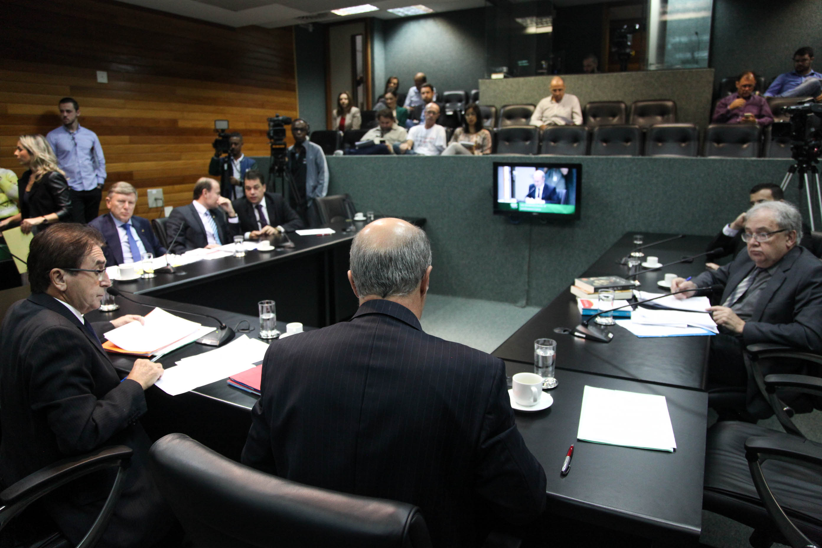 Comissão de Finanças e Tributação.