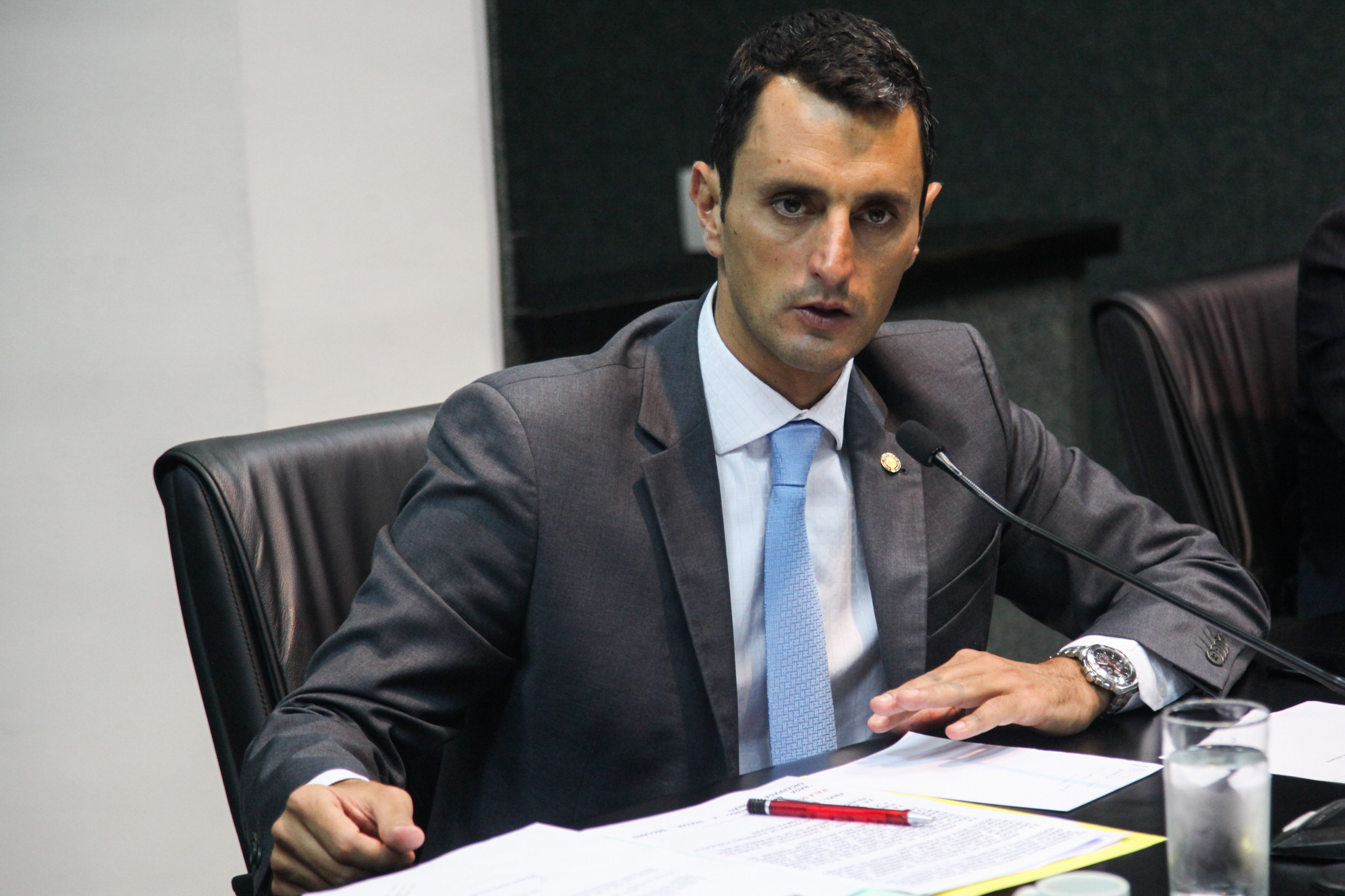 Deputado João Amin (PP). Comissão de Transportes e Desenvolvimento Urbano.