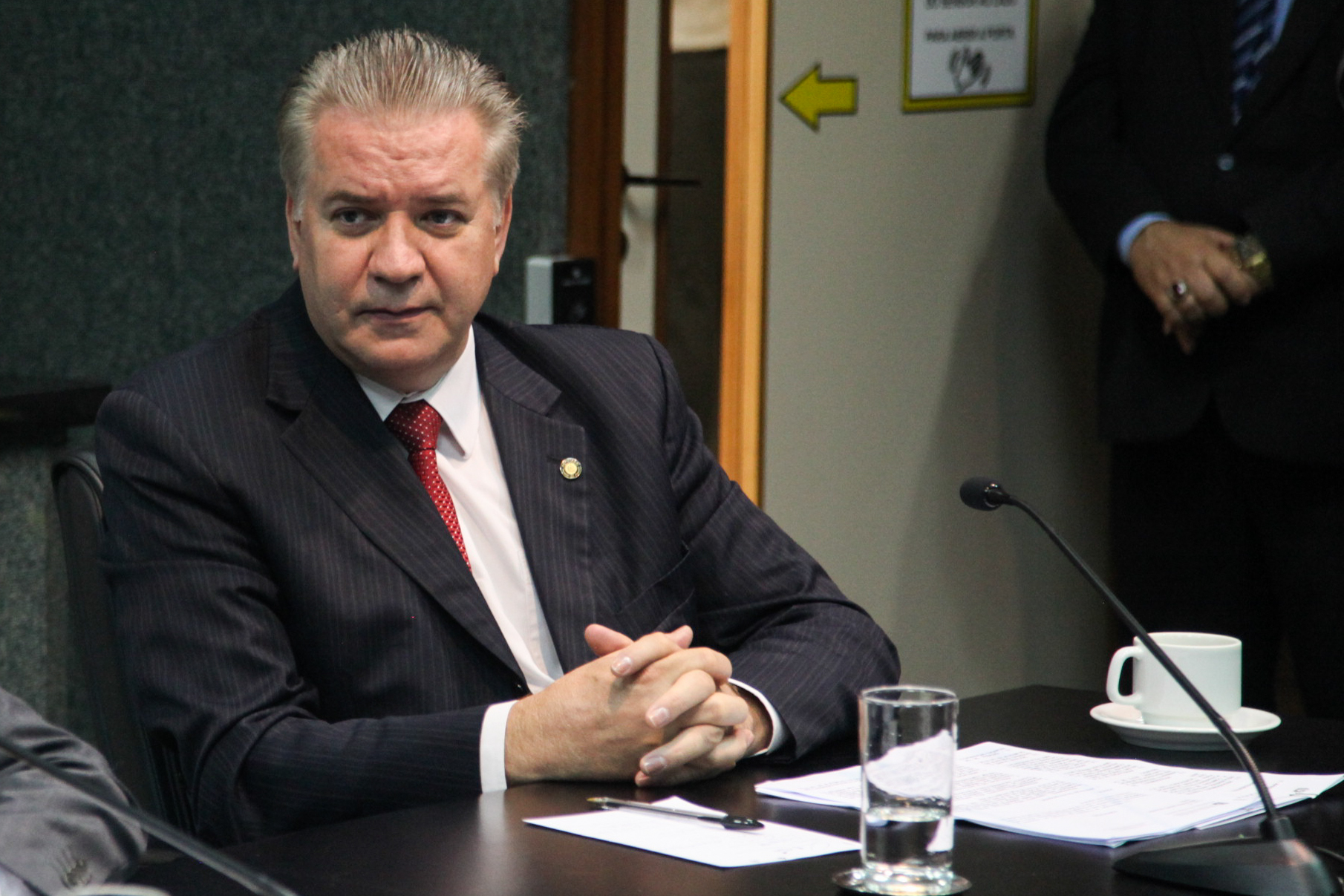 Deputado Cesar Valduga (PCdoB). Comissão de Transportes e Desenvolvimento Urbano.