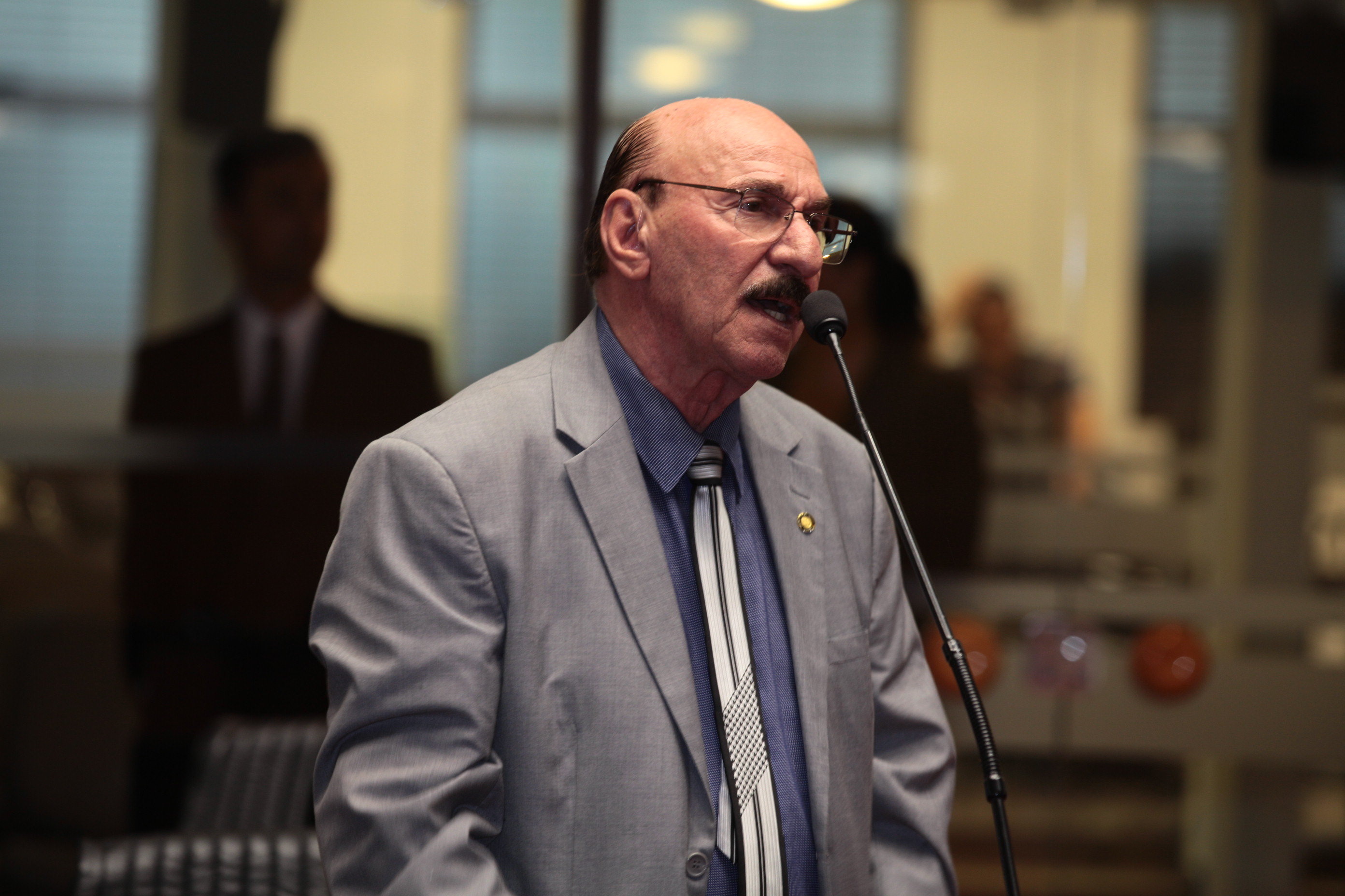 Deputado Manoel Mota (PMDB)  - Sessão Ordinária da Assembleia Legislativa do Estado de Santa Catarina. Foto: Solon Soares.