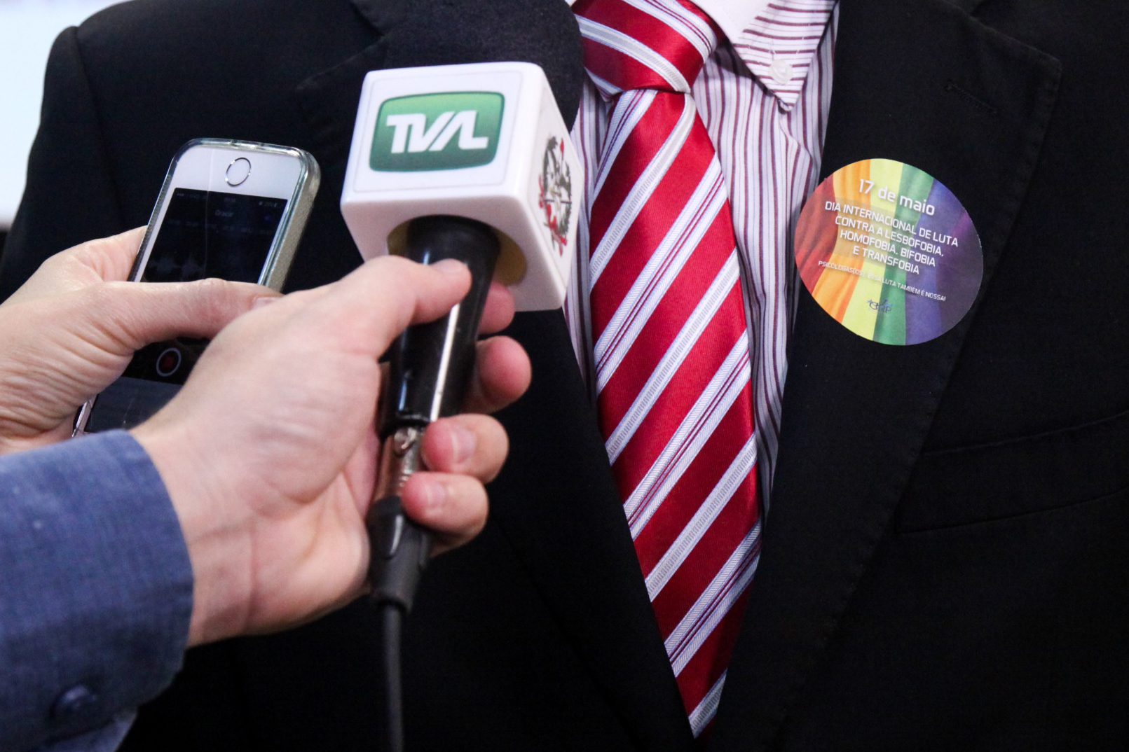 Comissão dos Direitos Humanos Promove Audiência Pública Sobre Dia Internacional Contra LGBTfobia
