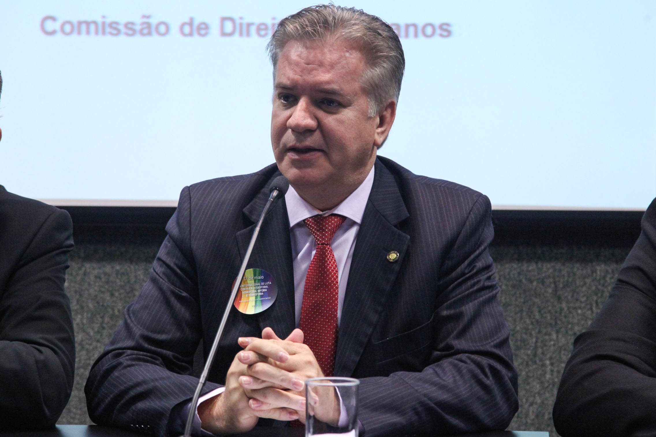 Deputado Cesar Valduga (PCdoB). Comissão dos Direitos Humanos Promove Audiência Pública Sobre Dia Internacional Contra LGBTfobia