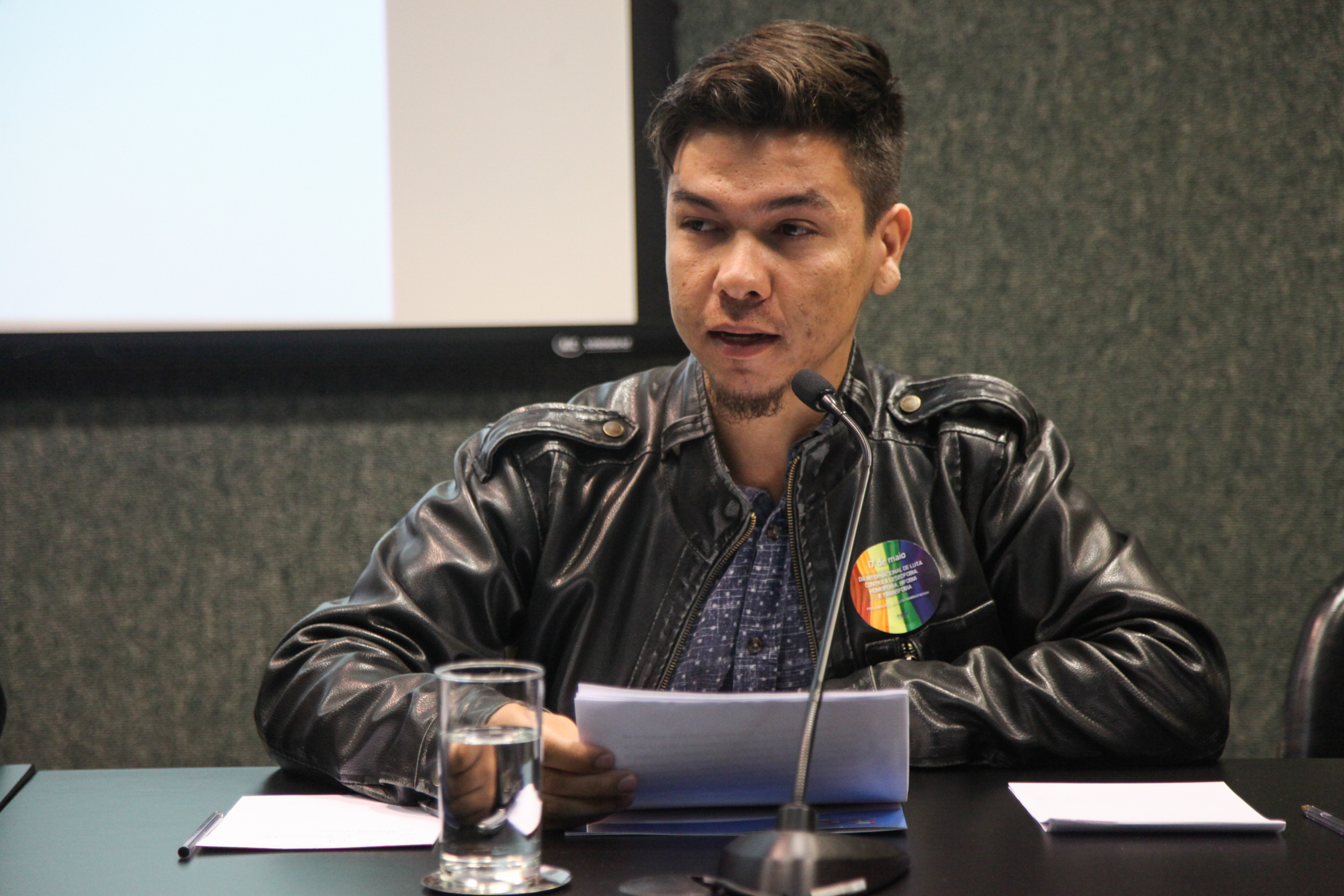 Comissão dos Direitos Humanos Promove Audiência Pública Sobre Dia Internacional Contra LGBTfobia