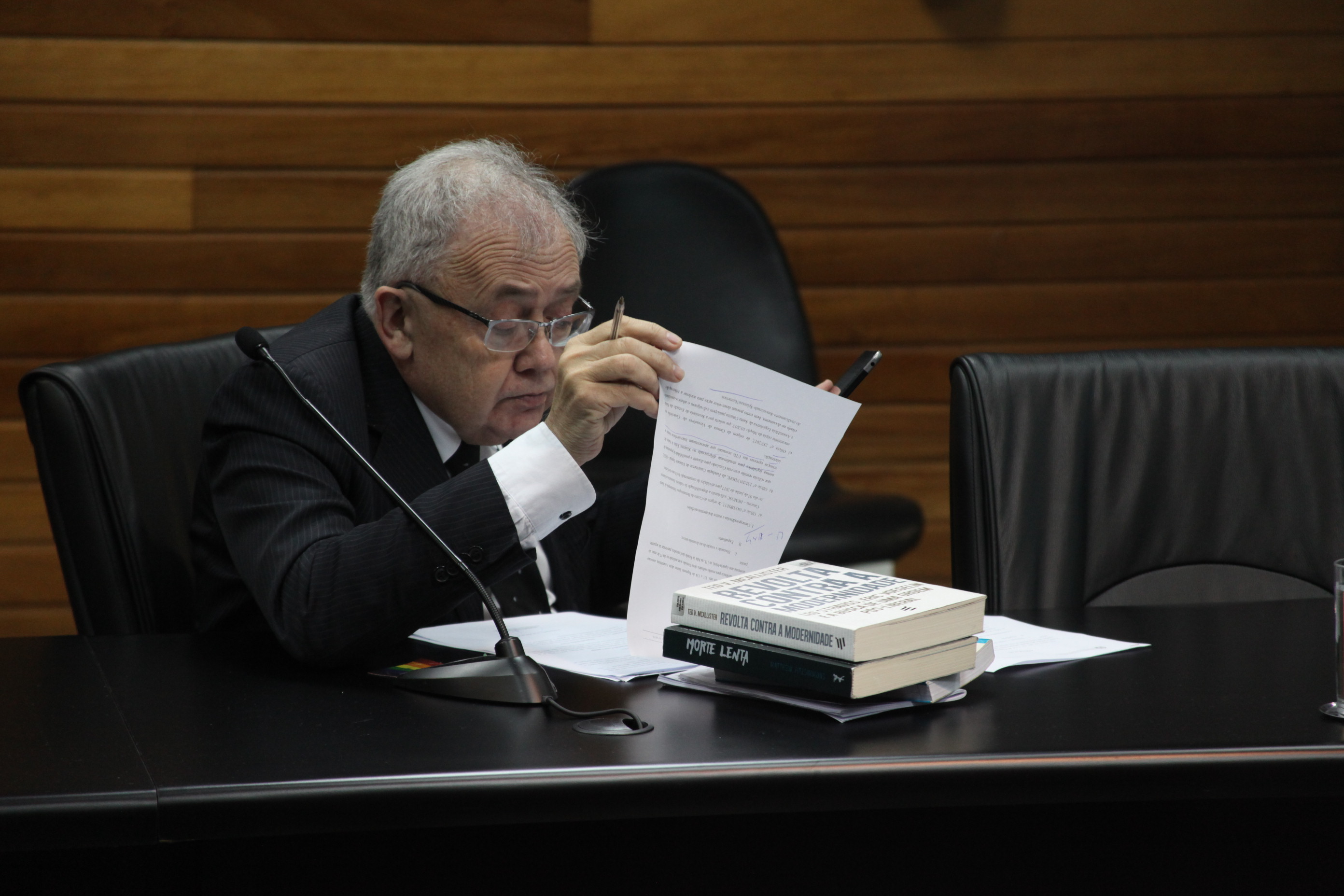 Comissão de Saúde.