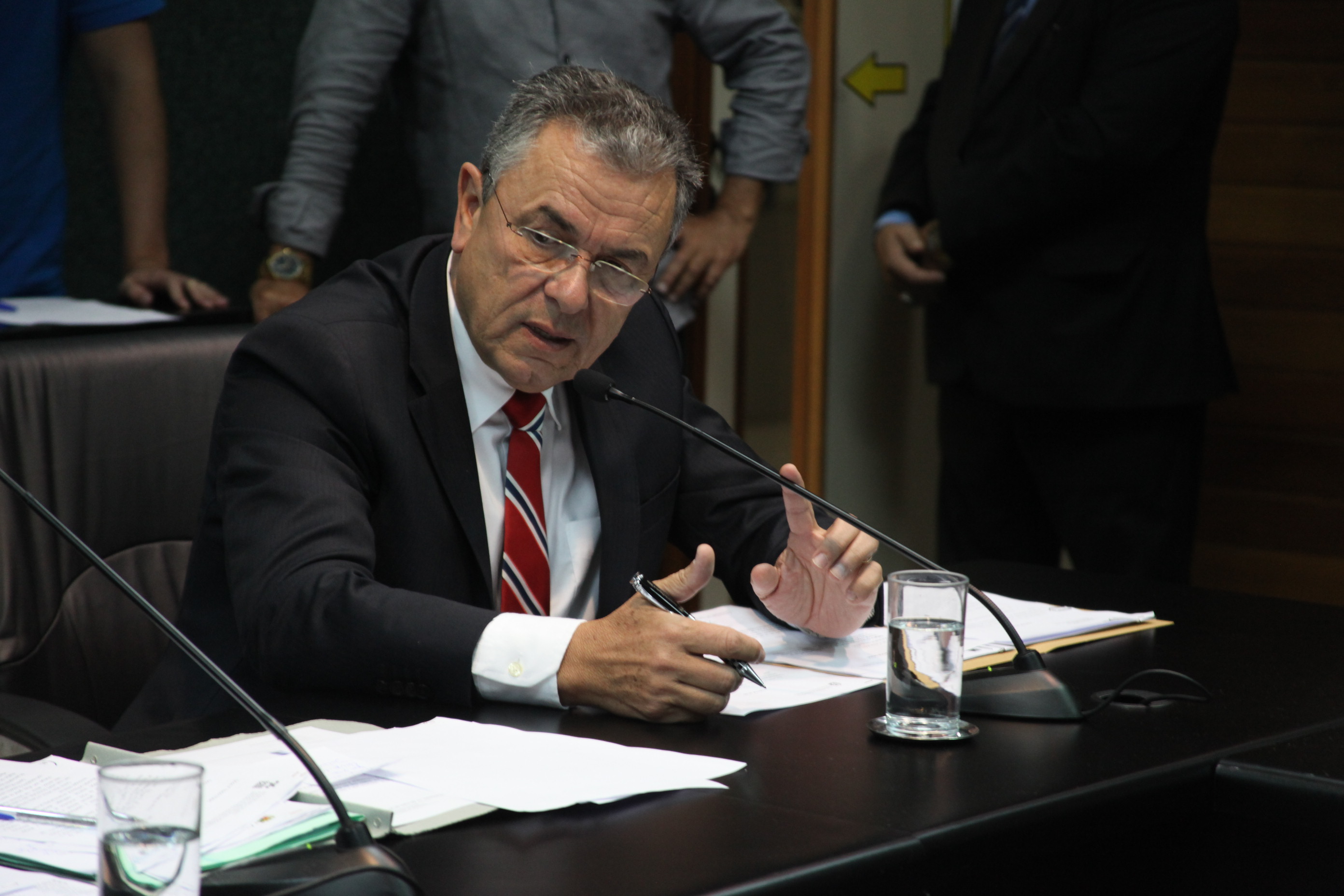Comissão de Saúde.