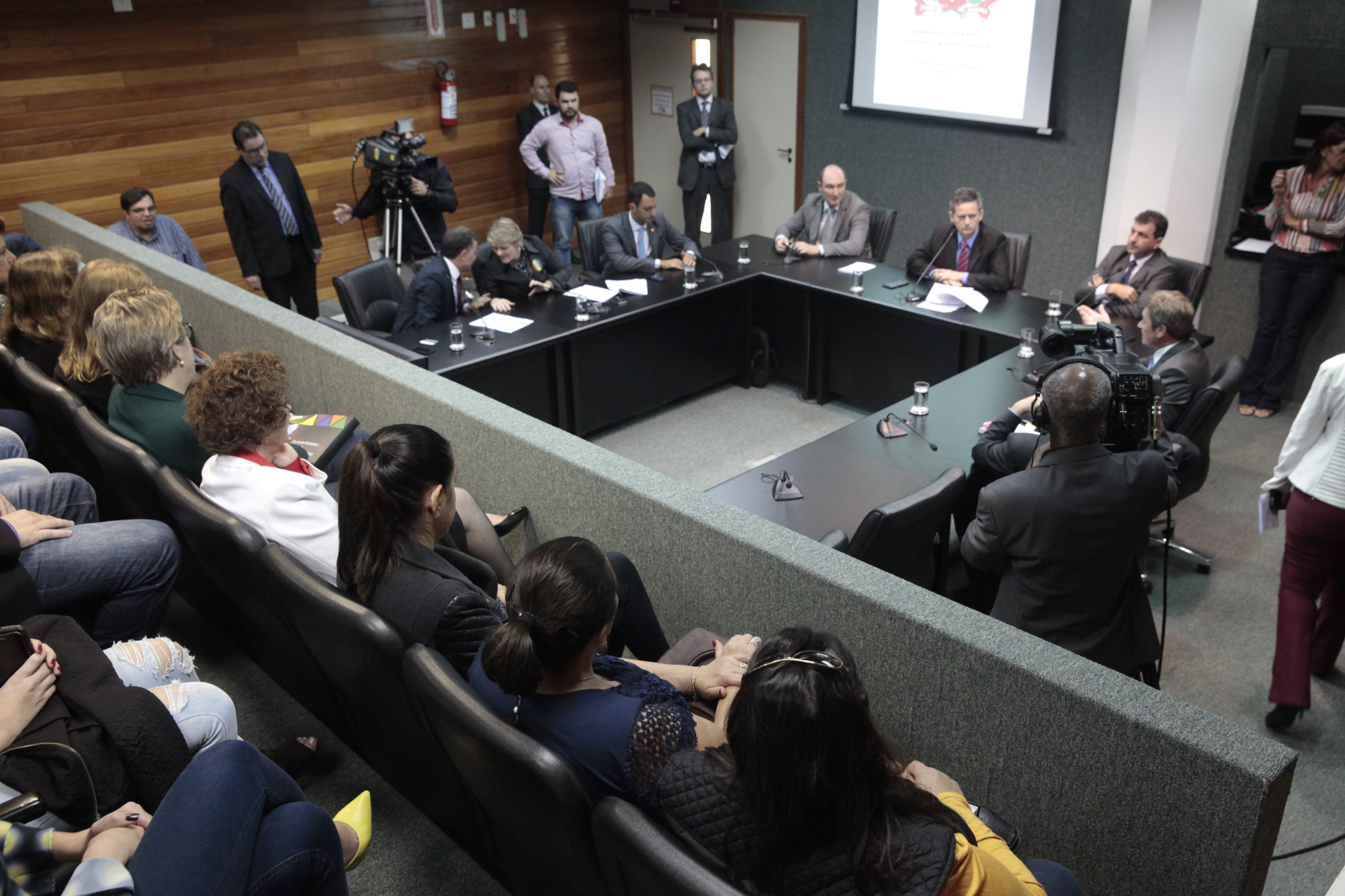 Comissão Constituição e Justiça