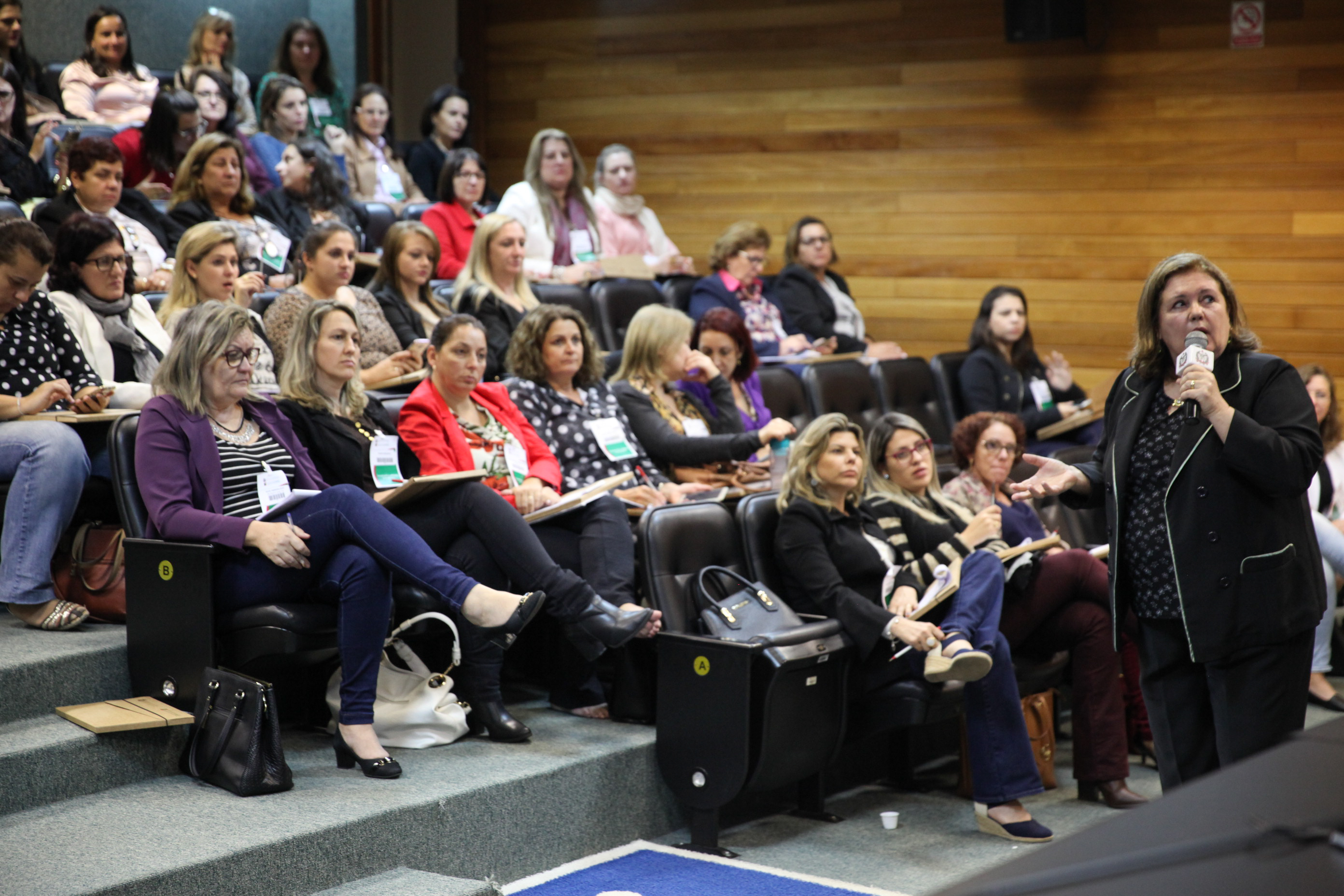 VIII Encontro das Mulheres Parlamentares. Foto: Karina Ferreira.