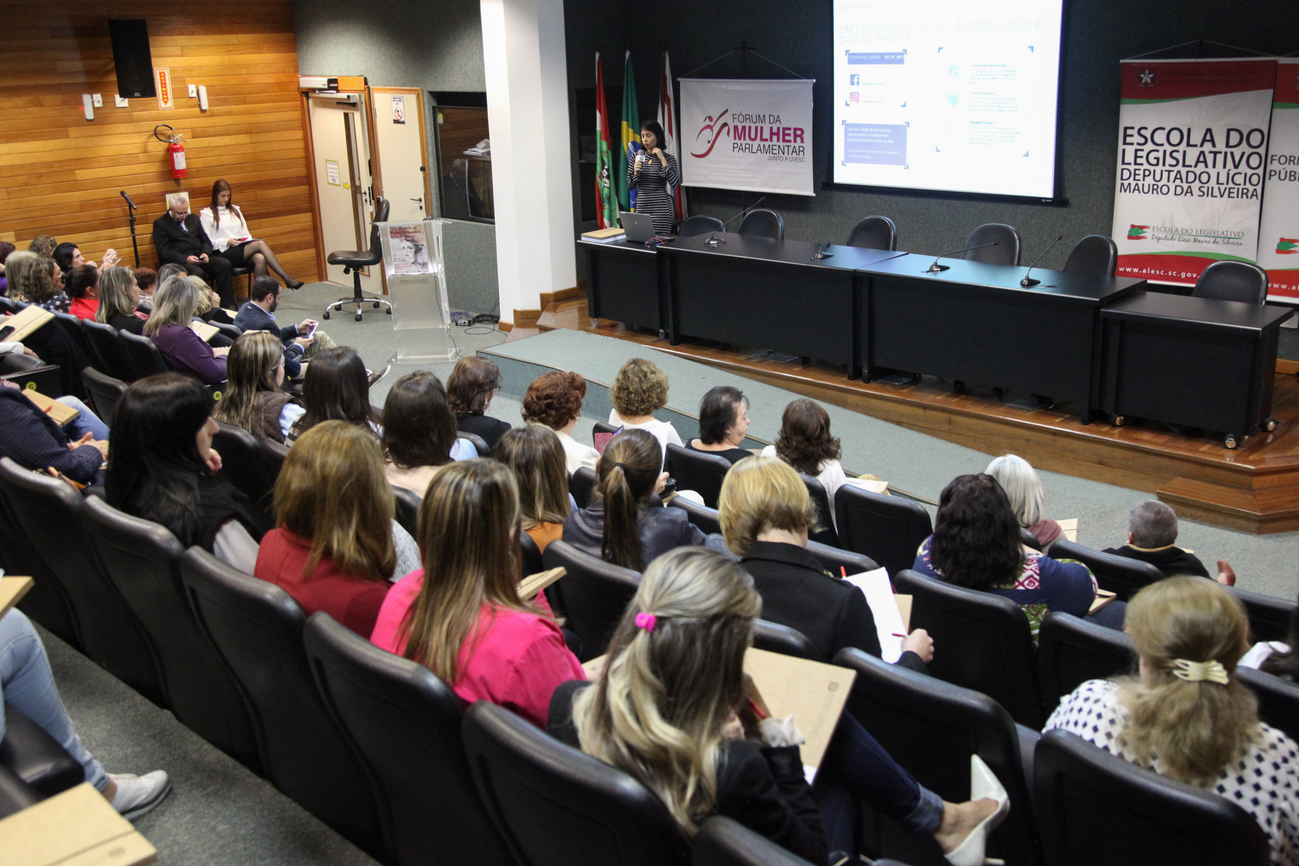 VIII Encontro das Mulheres Parlamentares. Foto: Karina Ferreira.