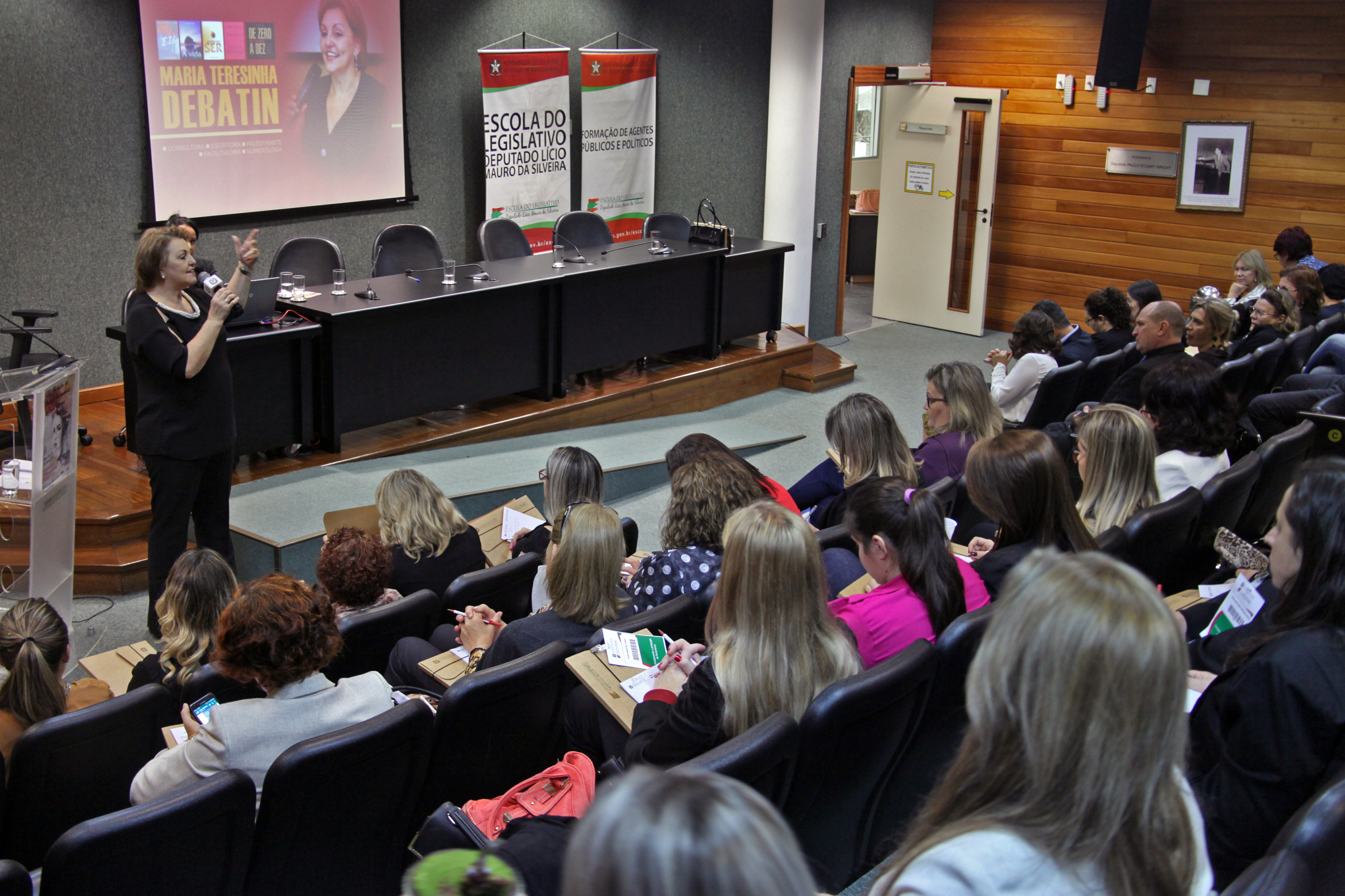 VIII Encontro das Mulheres Parlamentares.