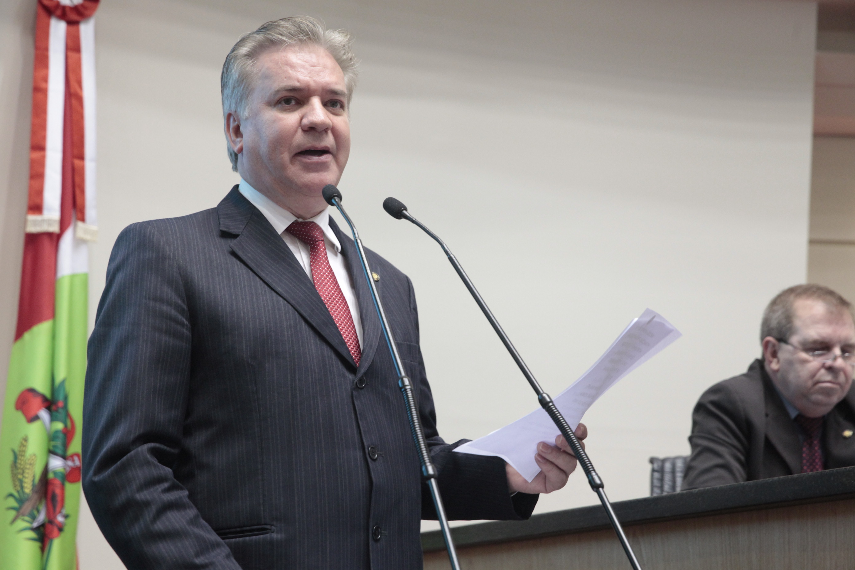 Deputado César Valduga (PCdoB)