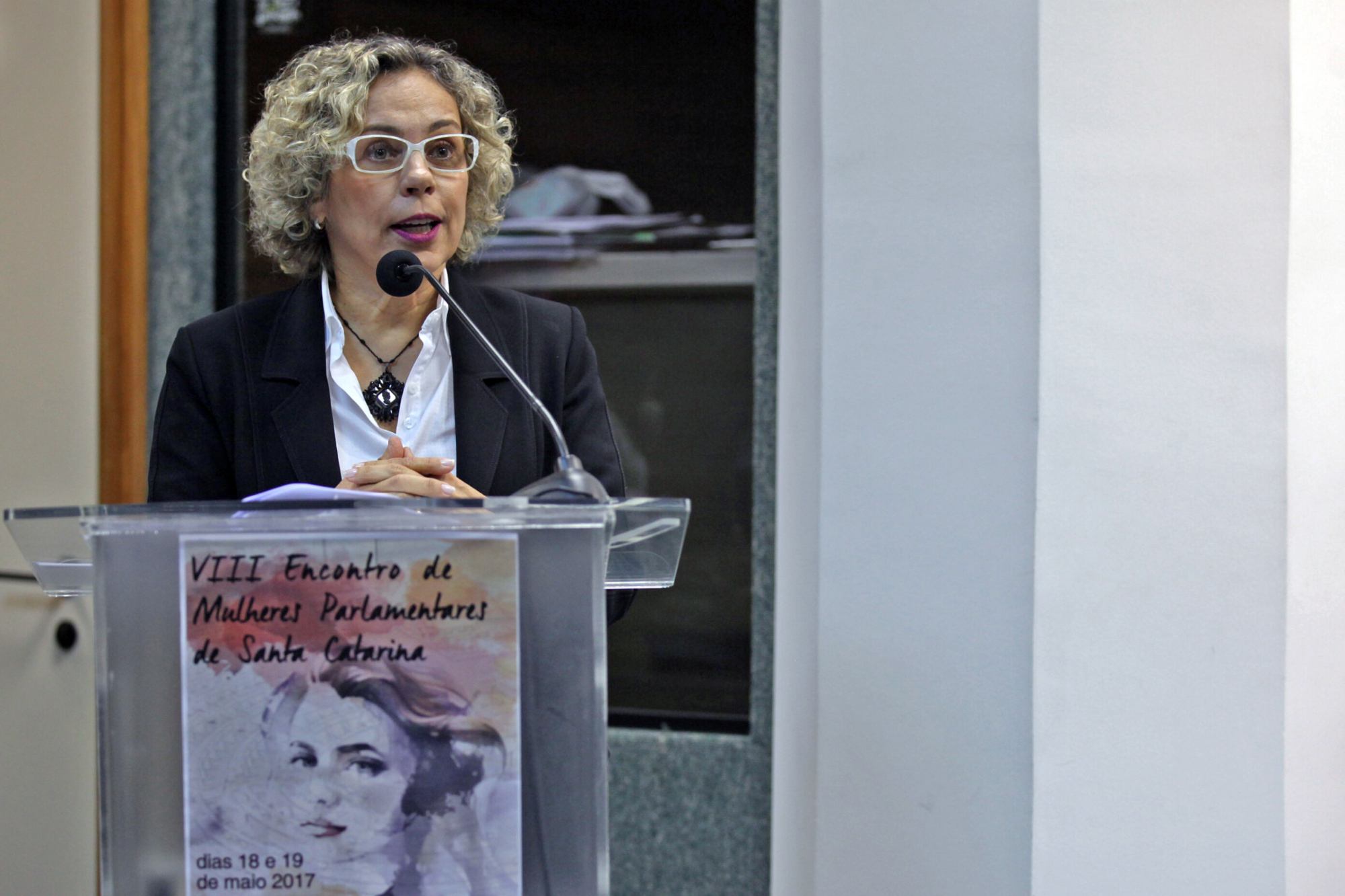 Deputada Ana Paula Lima