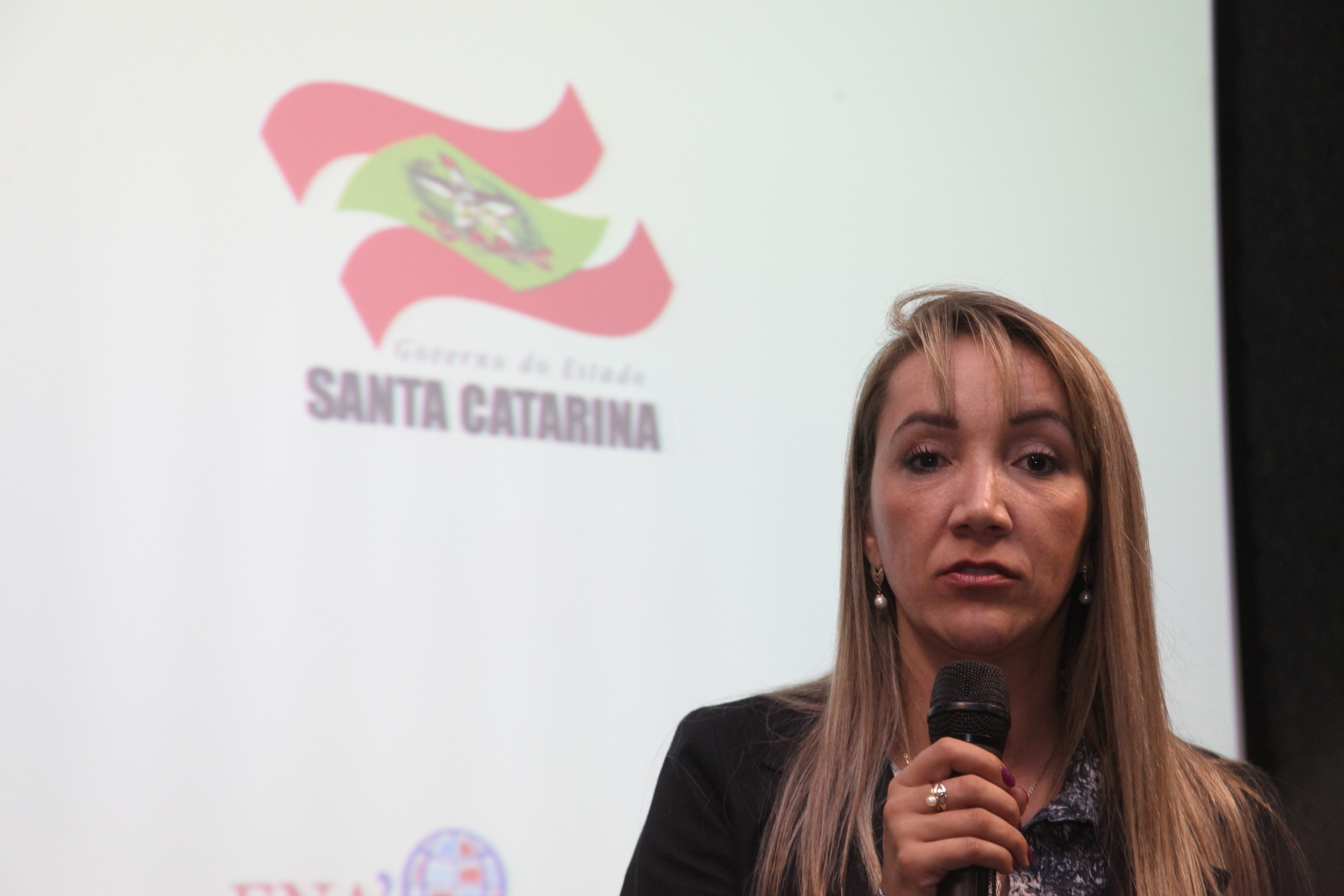 Valquiria Schwarz - Prefeita de Santa Terezinha. VIII Encontro de Mulheres Parlamentares. Foto: Fábio Queiroz / Agência AL