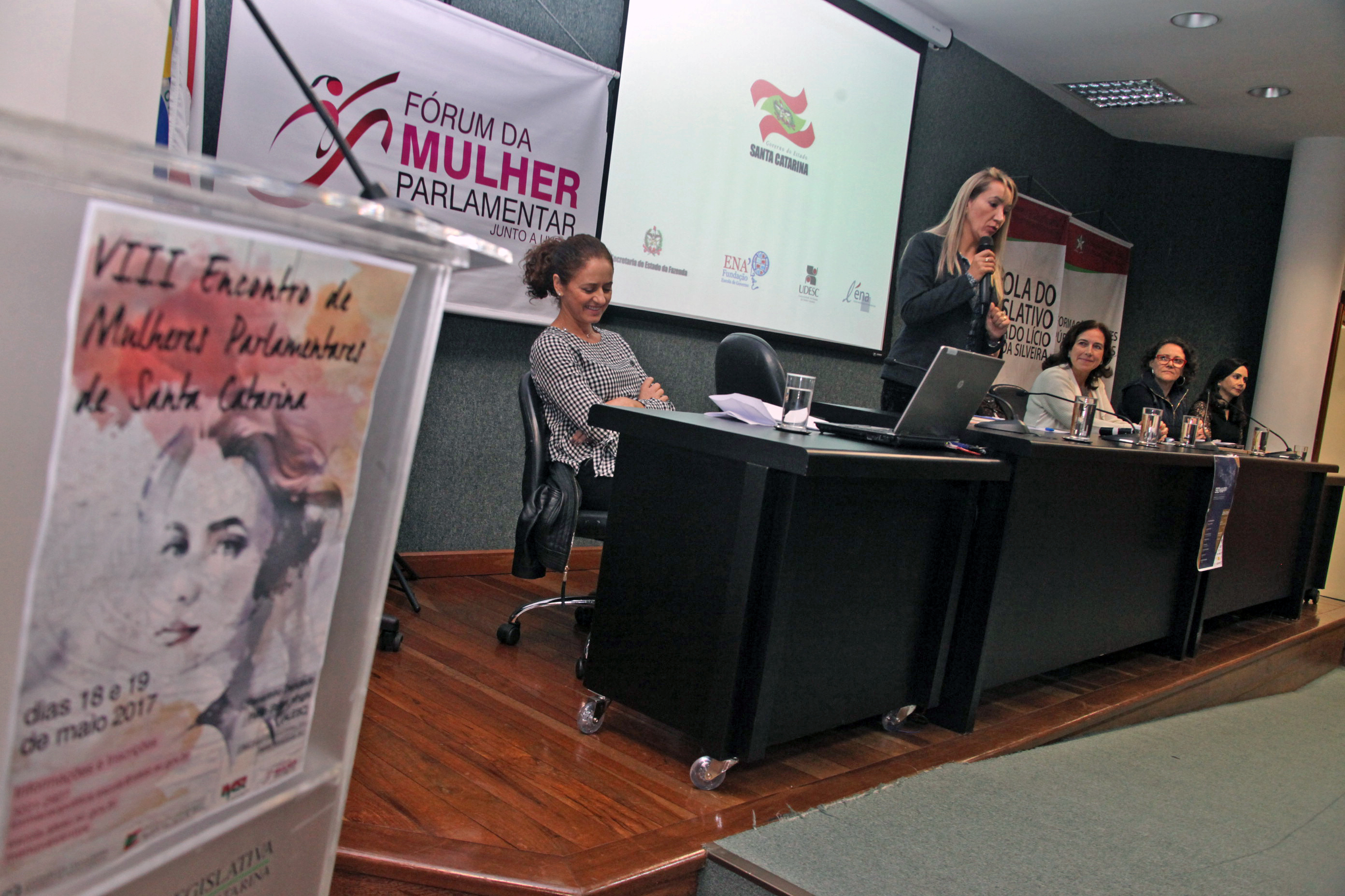 VIII Encontro de Mulheres Parlamentares. Foto: Fábio Queiroz / Agência AL