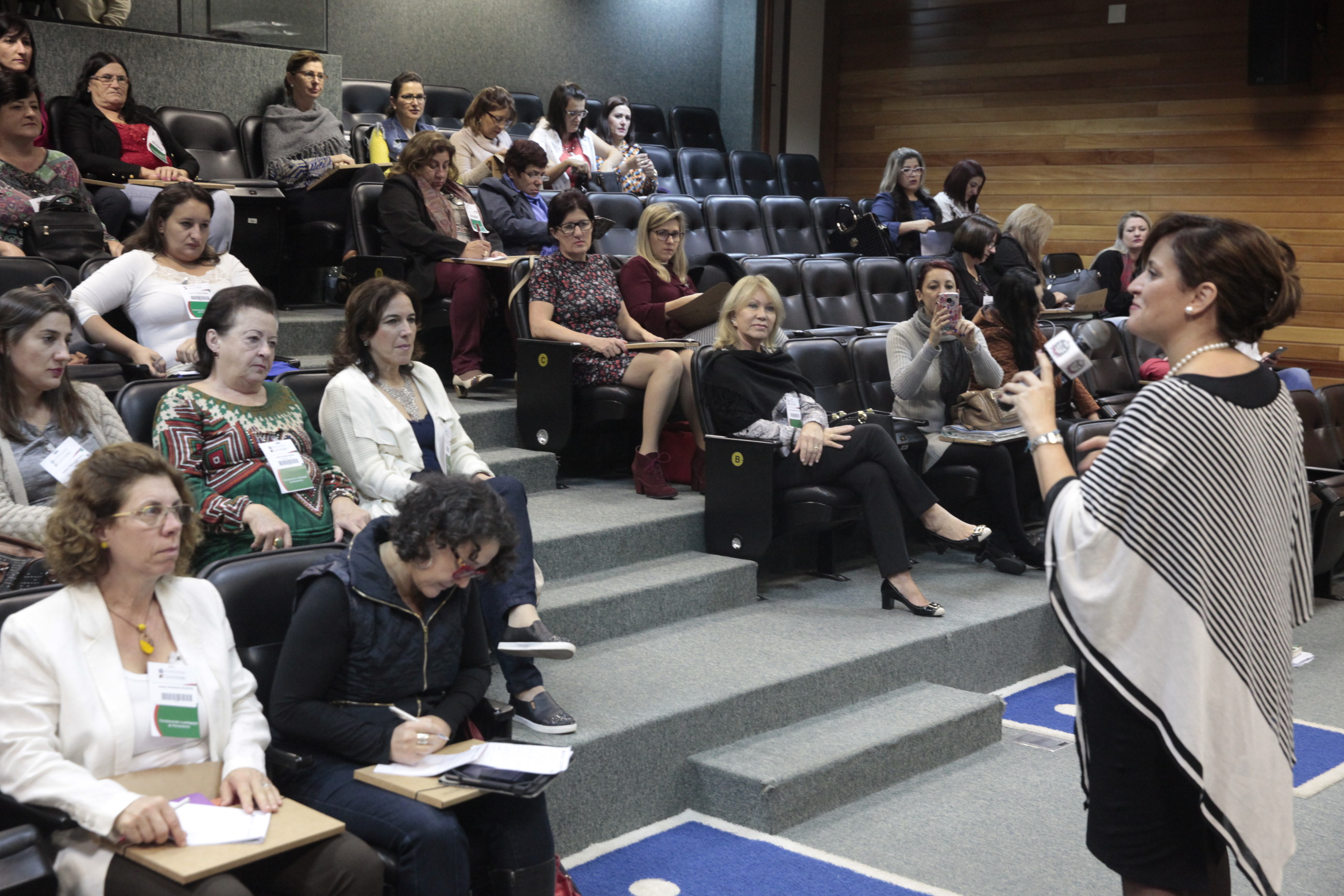 VIII Encontro de Mulheres Parlamentares. Foto: Eduardo Guedes de Oliveira / Agência AL