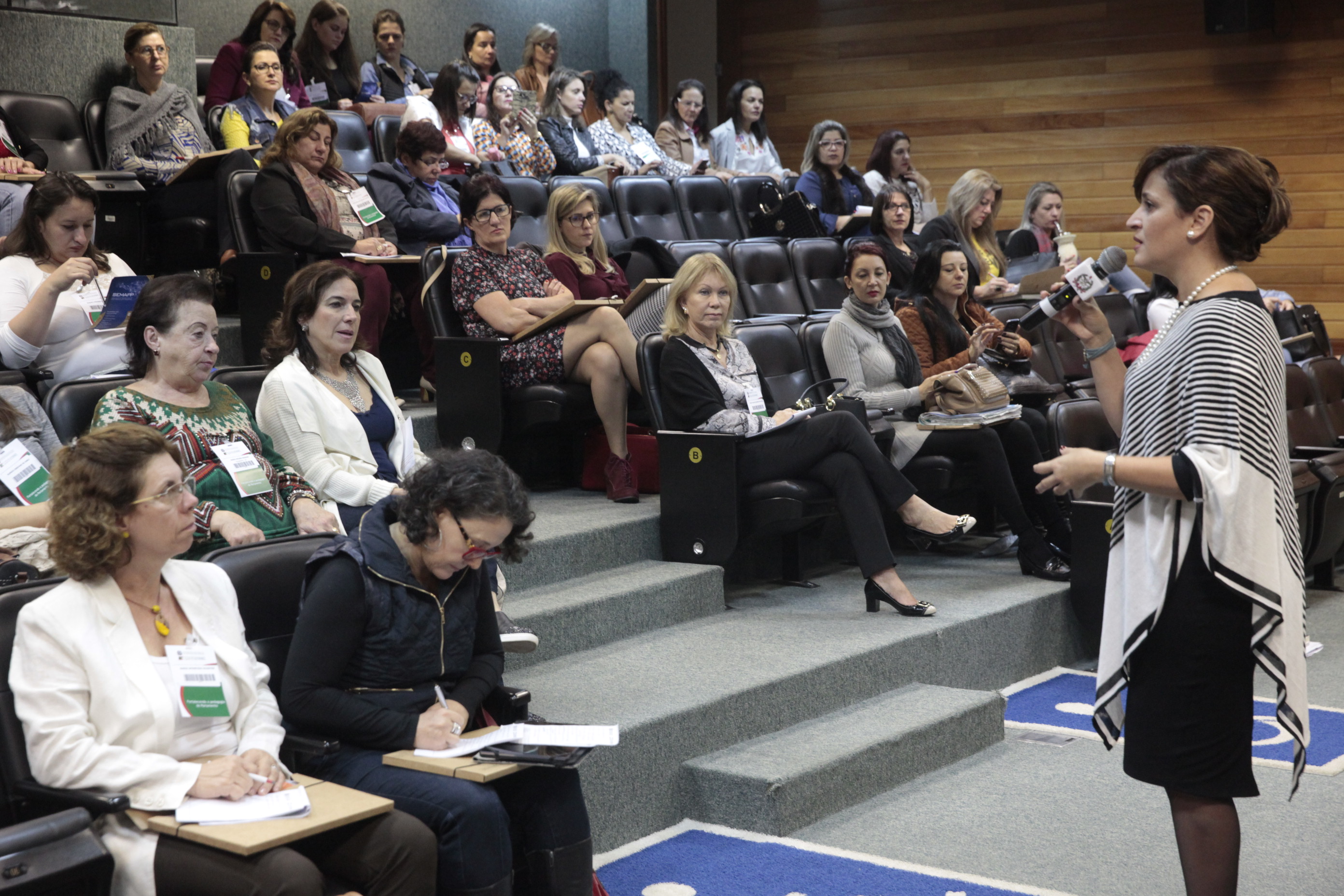 VIII Encontro de Mulheres Parlamentares. Foto: Eduardo Guedes de Oliveira / Agência AL