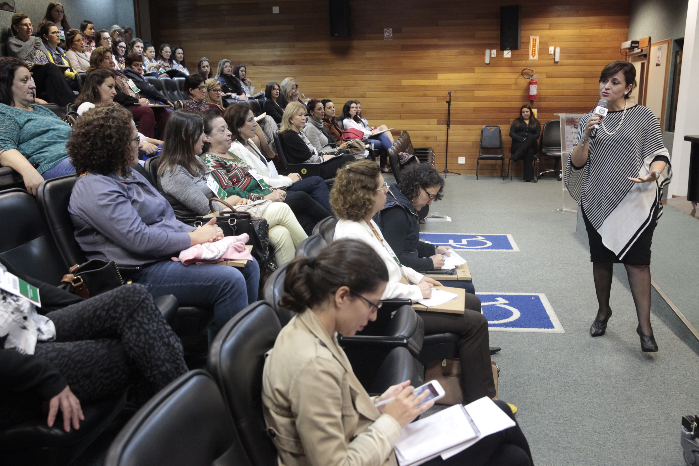 VIII Encontro de Mulheres Parlamentares. Foto: Eduardo Guedes de Oliveira / Agência AL