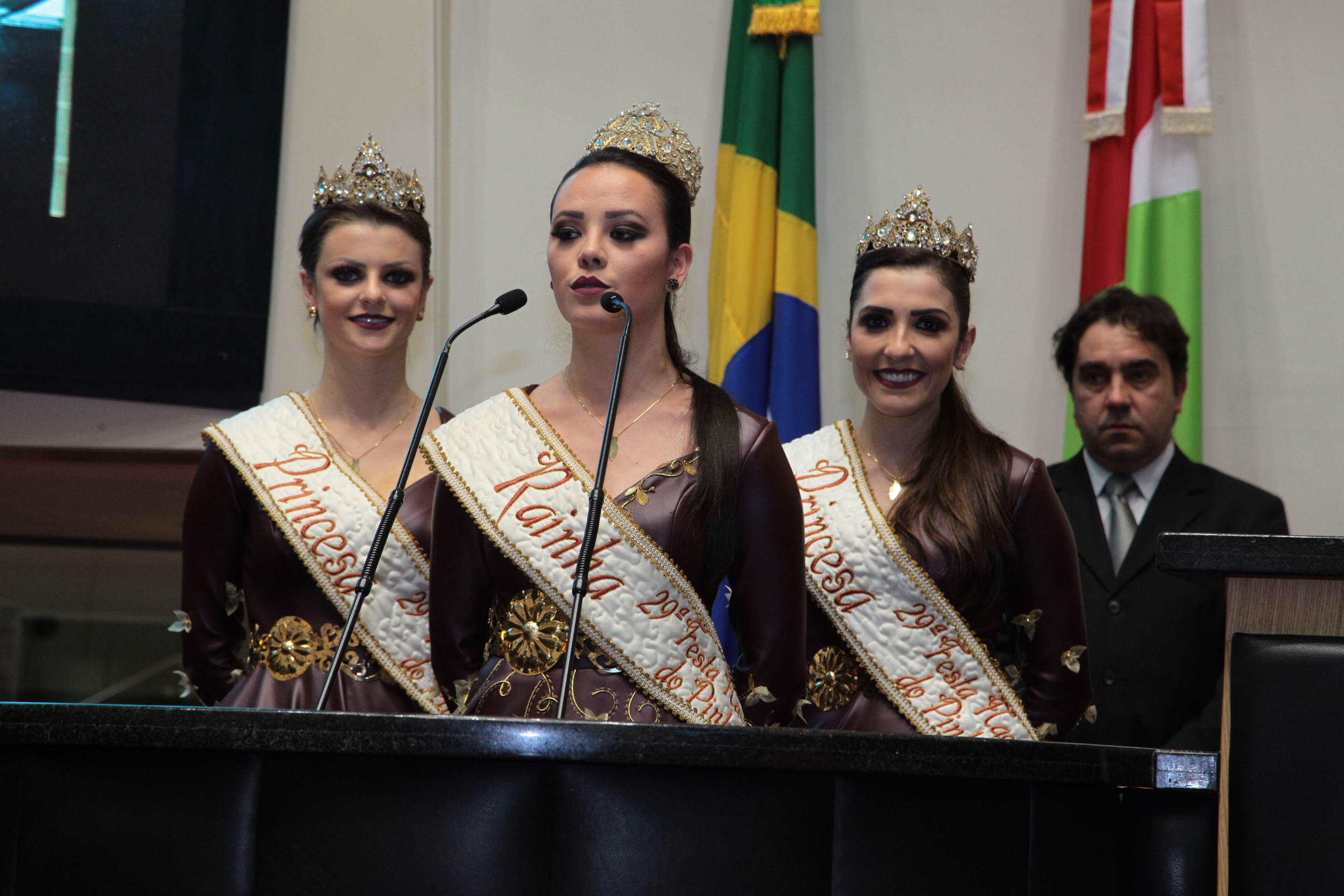 Soberanas da Festa Nacional do Pinhão 2017. Sessão Ordinária. Foto: Solon Soares / Agência AL