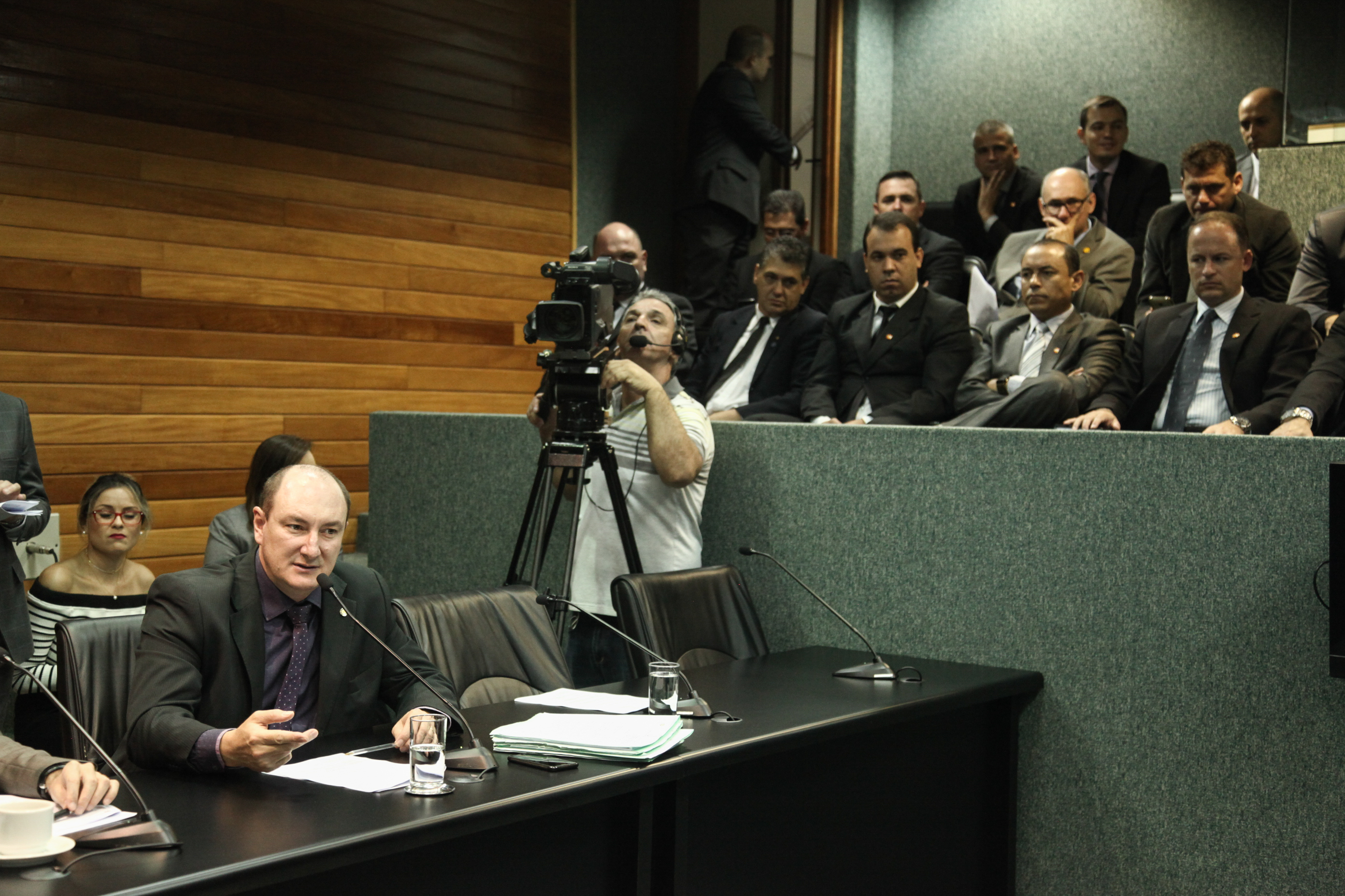Comissão de Constituição e Justiça.