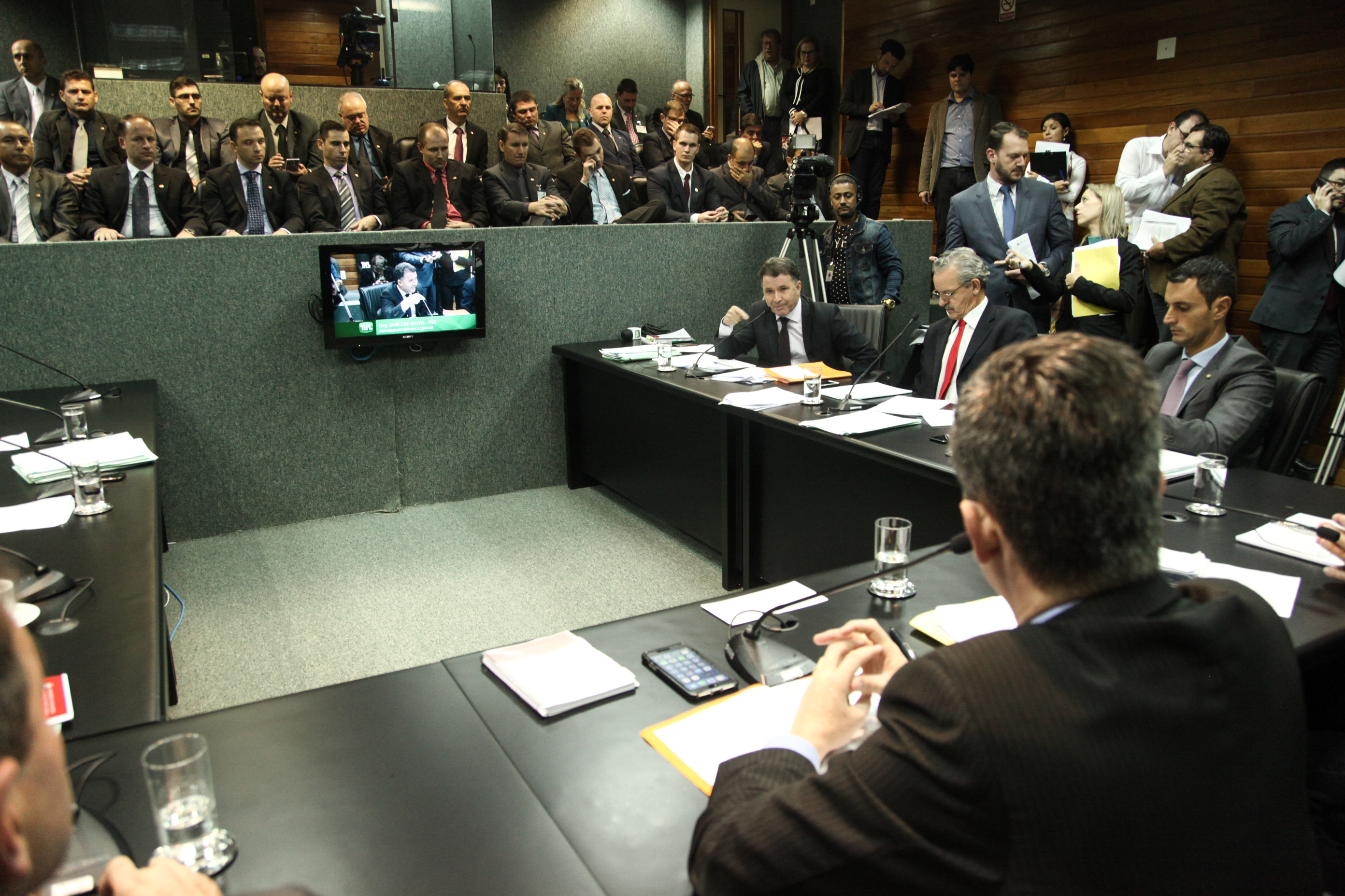 Comissão de Constituição e Justiça.