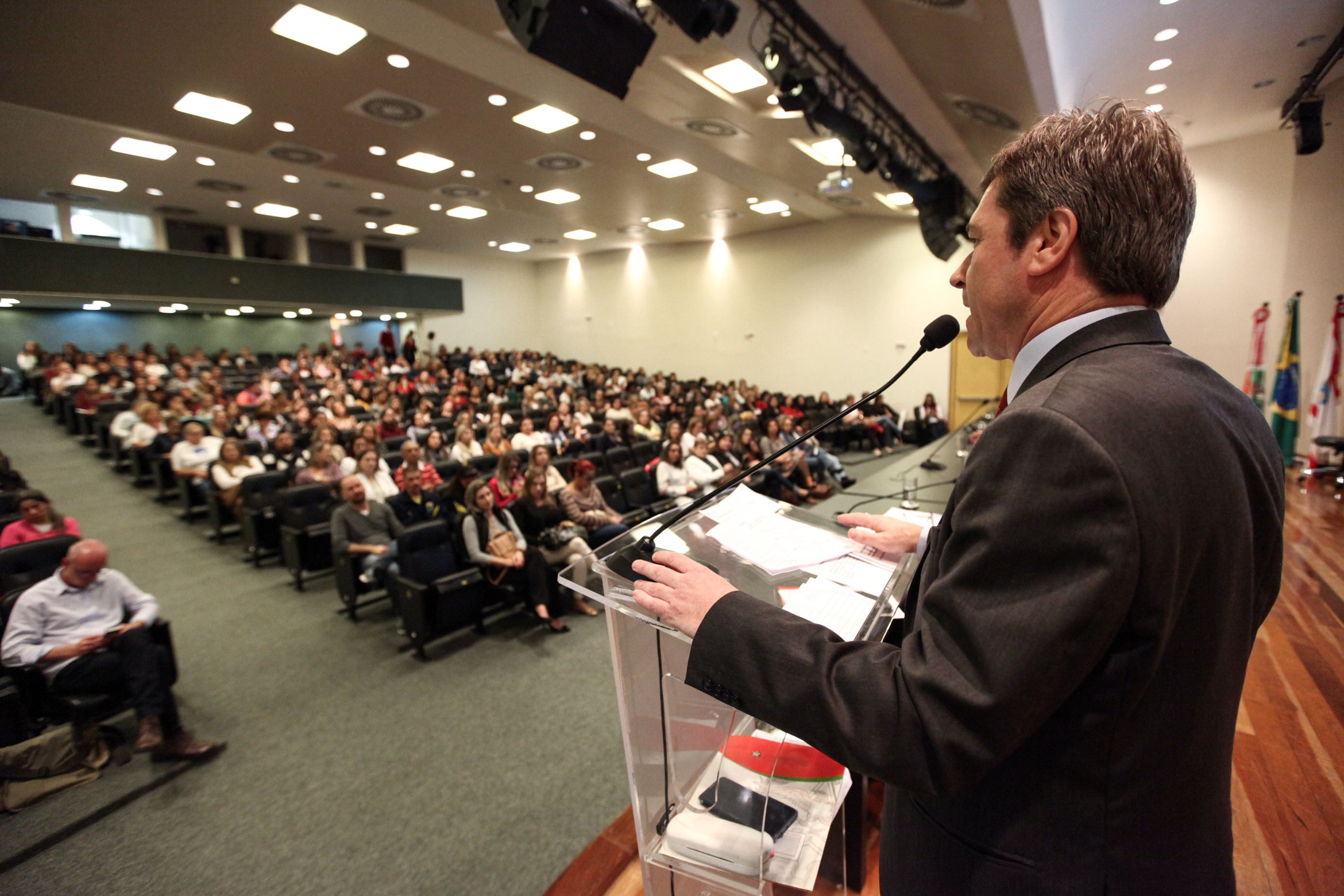IV Seminário de Saúde e Prevenção das Deficiências das APAEs de Santa Catarina