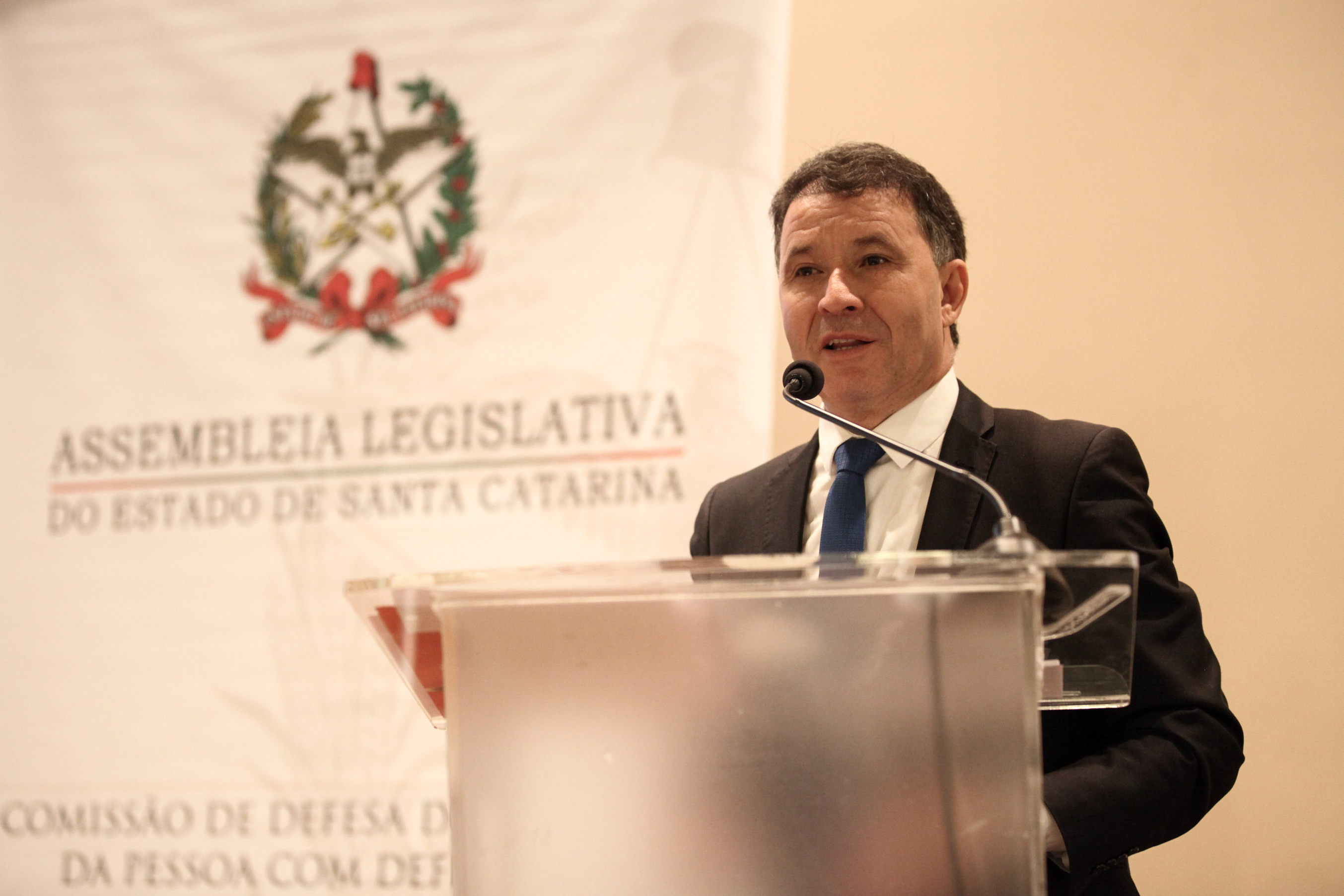 Deputado Darci de Matos (PSD). IV Seminário de Saúde e Prevenção das Deficiências das APAEs de Santa Catarina.