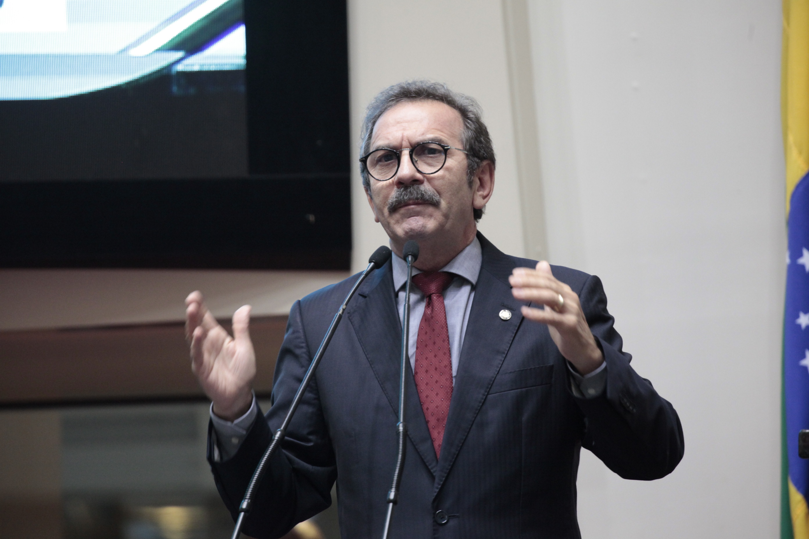 Deputado Serafim Venzon (PSDB). Sessão Ordinária.