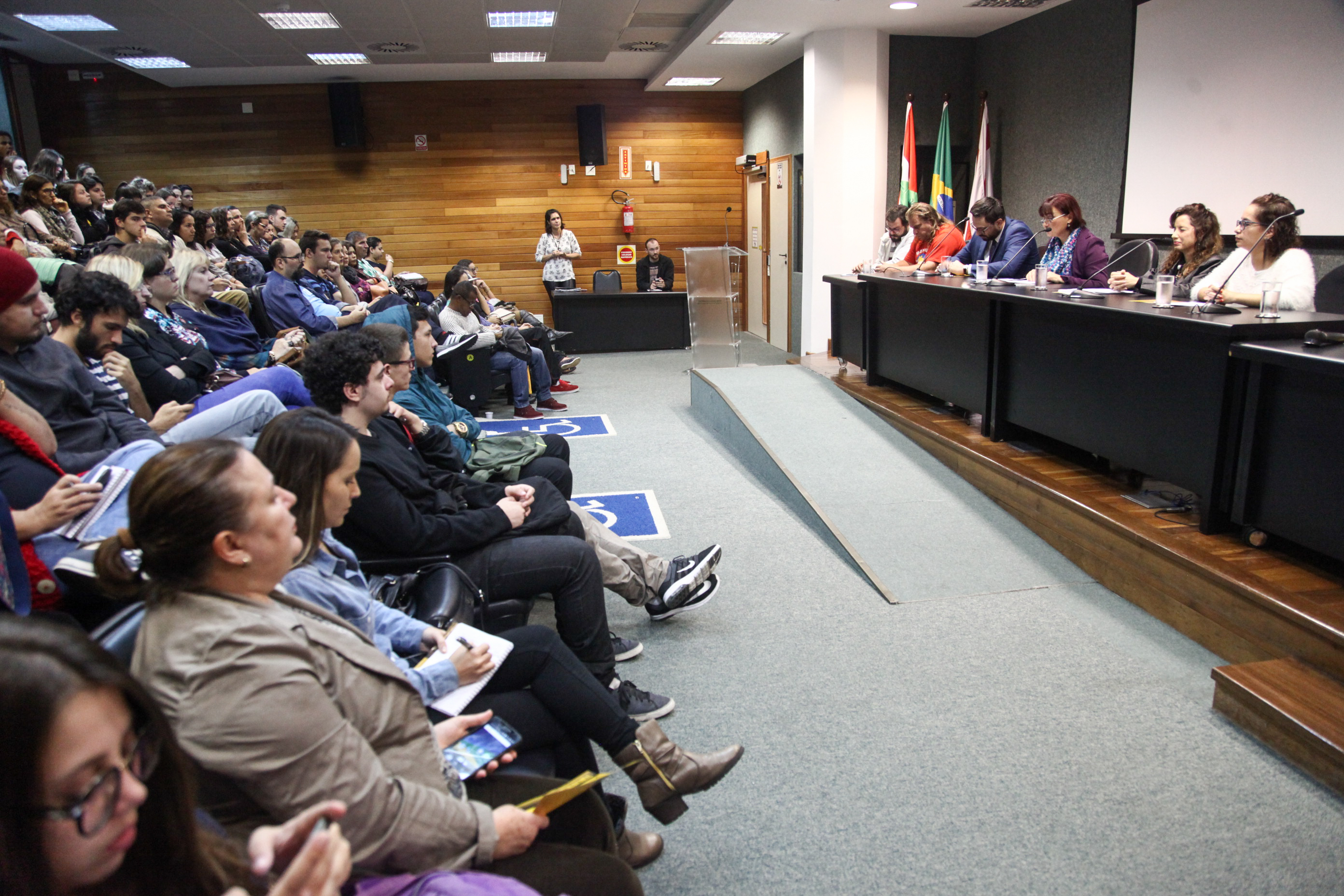 Debate Sobre Luta Antimanicomial.