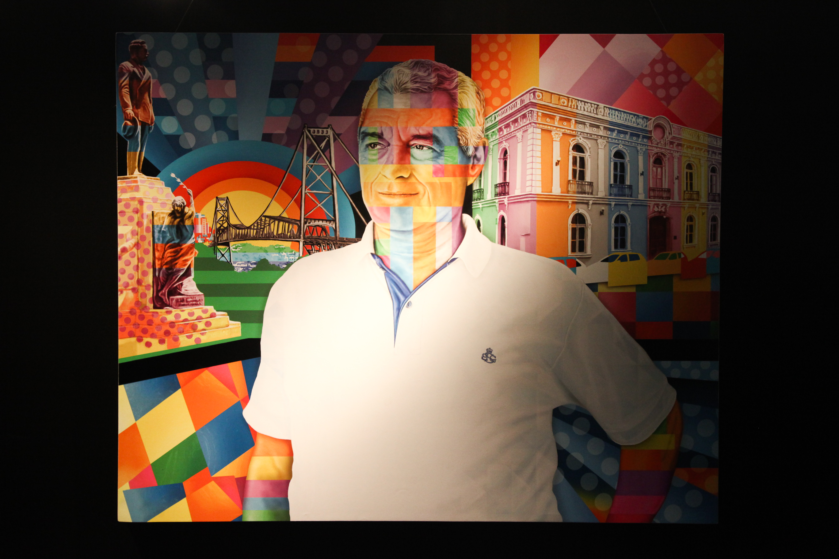 Exposição do artista Clovis Medeiros.