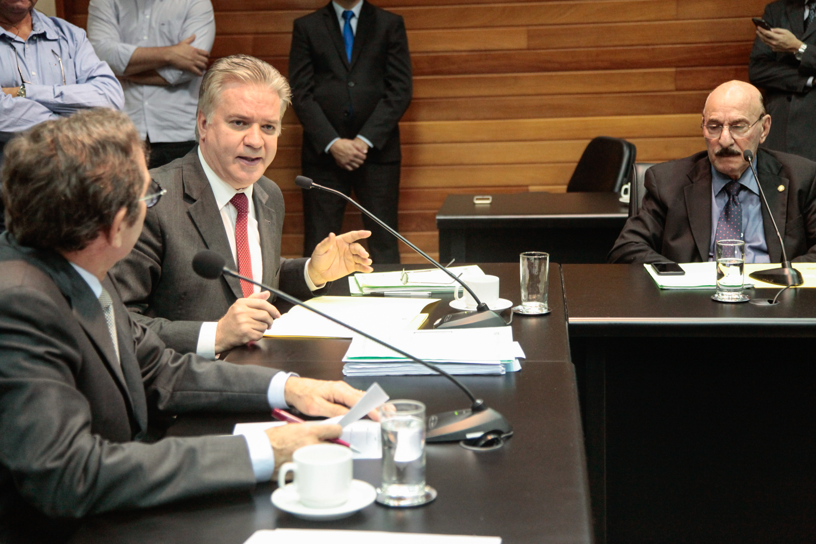 Comissão de Trabalho, Administração e Serviços Públicos.