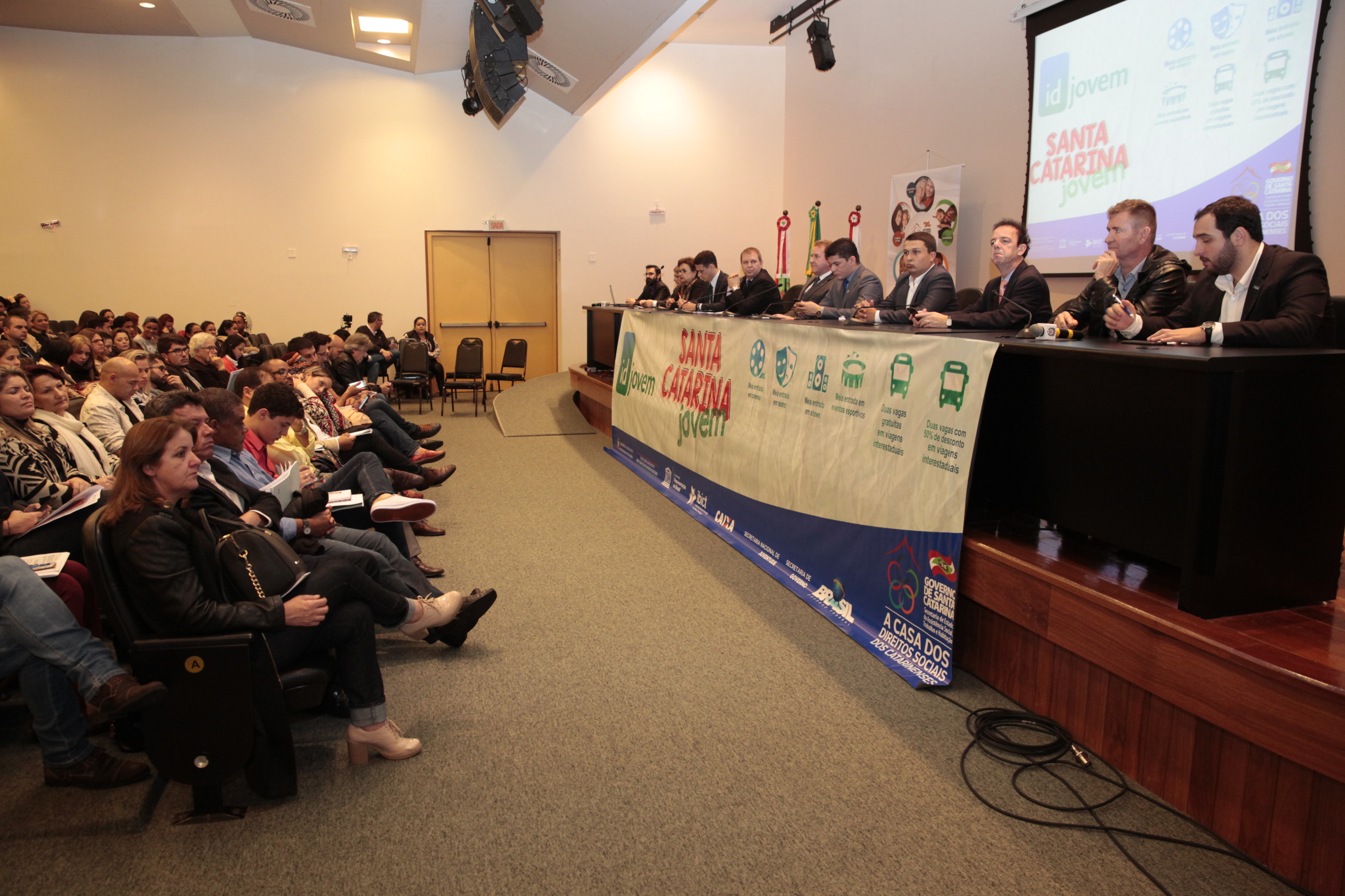 Lançamento do Programa Identidade Jovem.