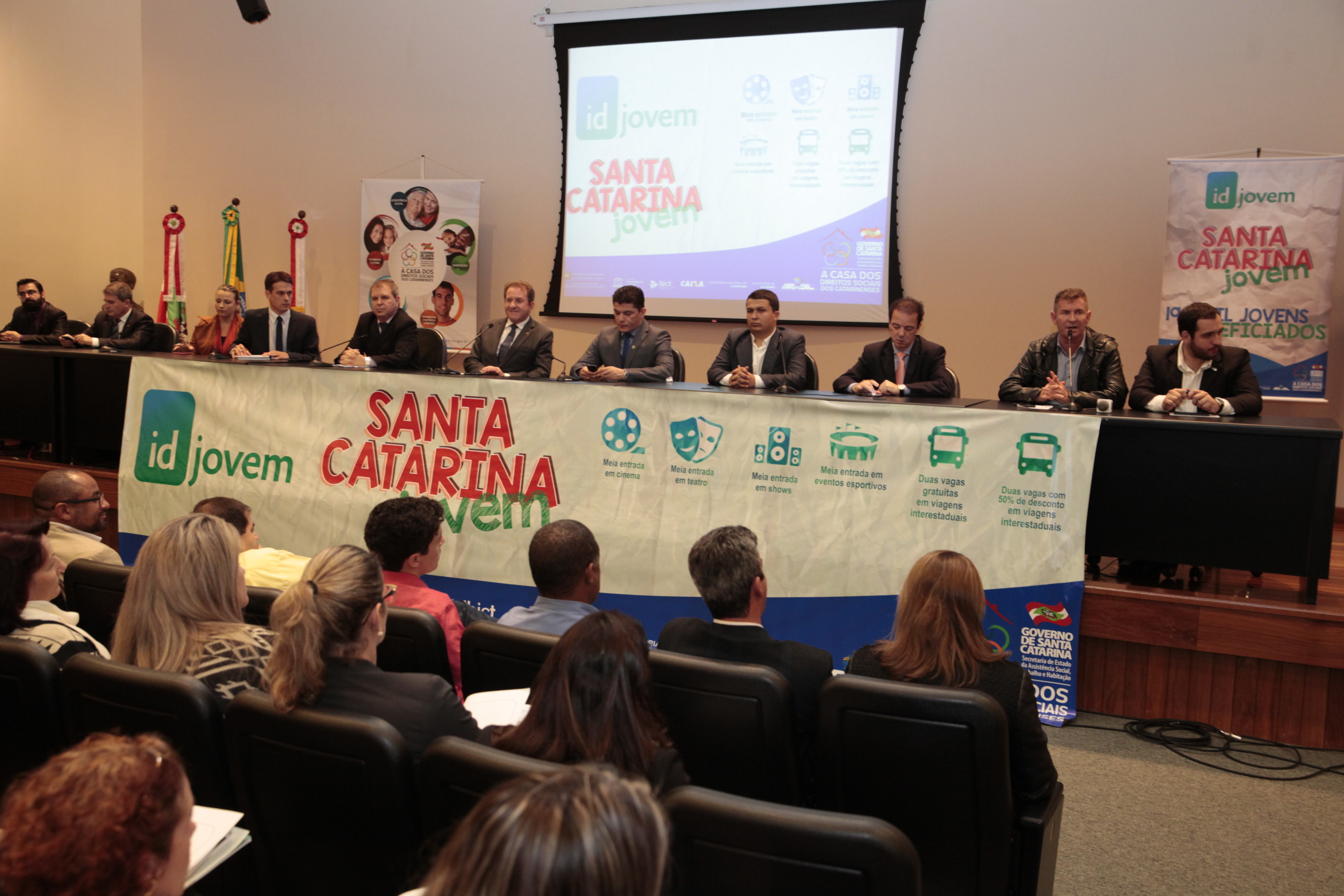 Lançamento do Programa Identidade Jovem.