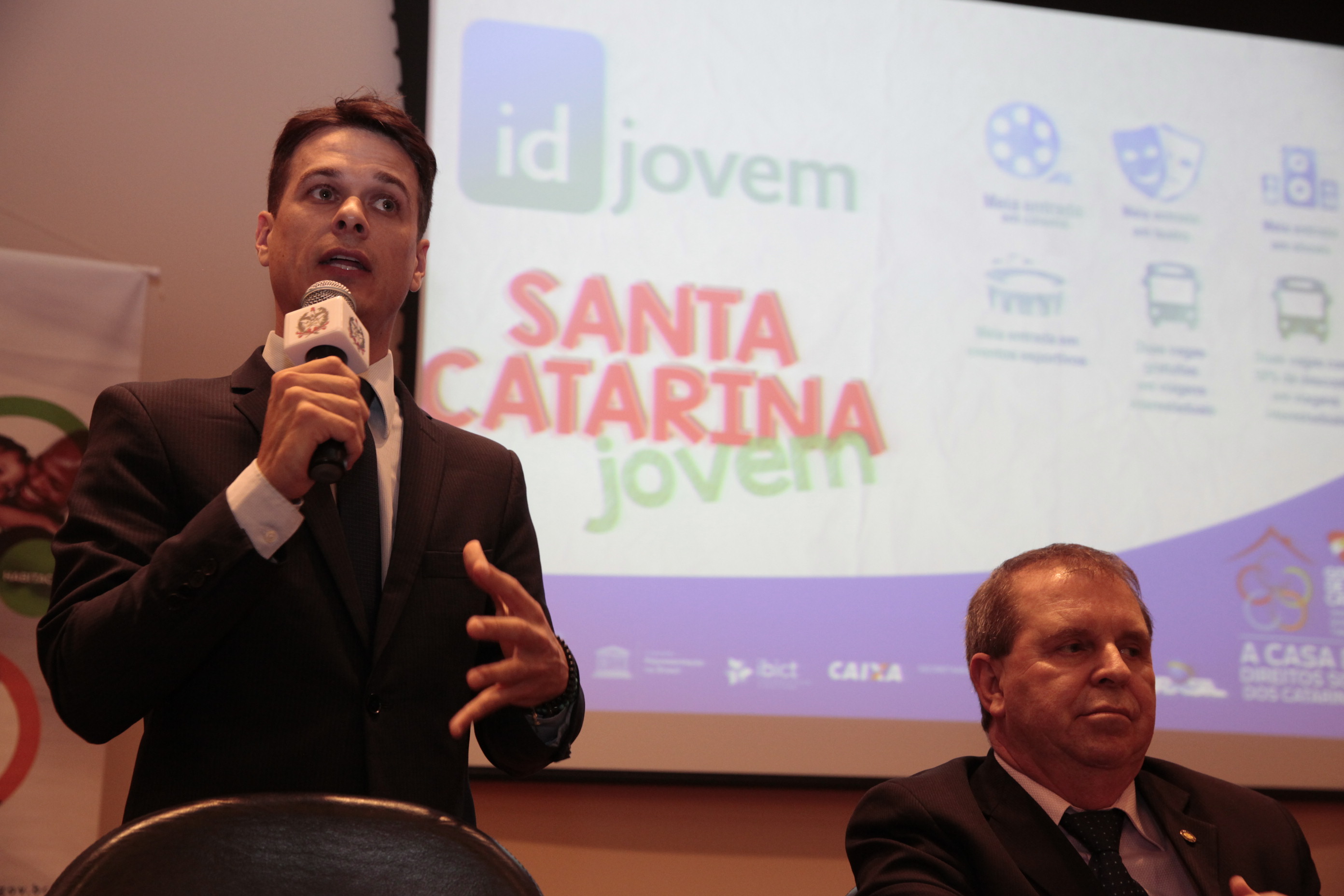 Lançamento do Programa Identidade Jovem.