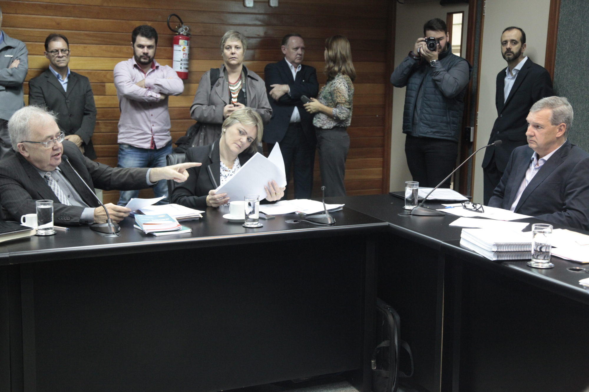 Calcagnotto presta esclarecimentos sobre fundo de apoio aos hospitais
