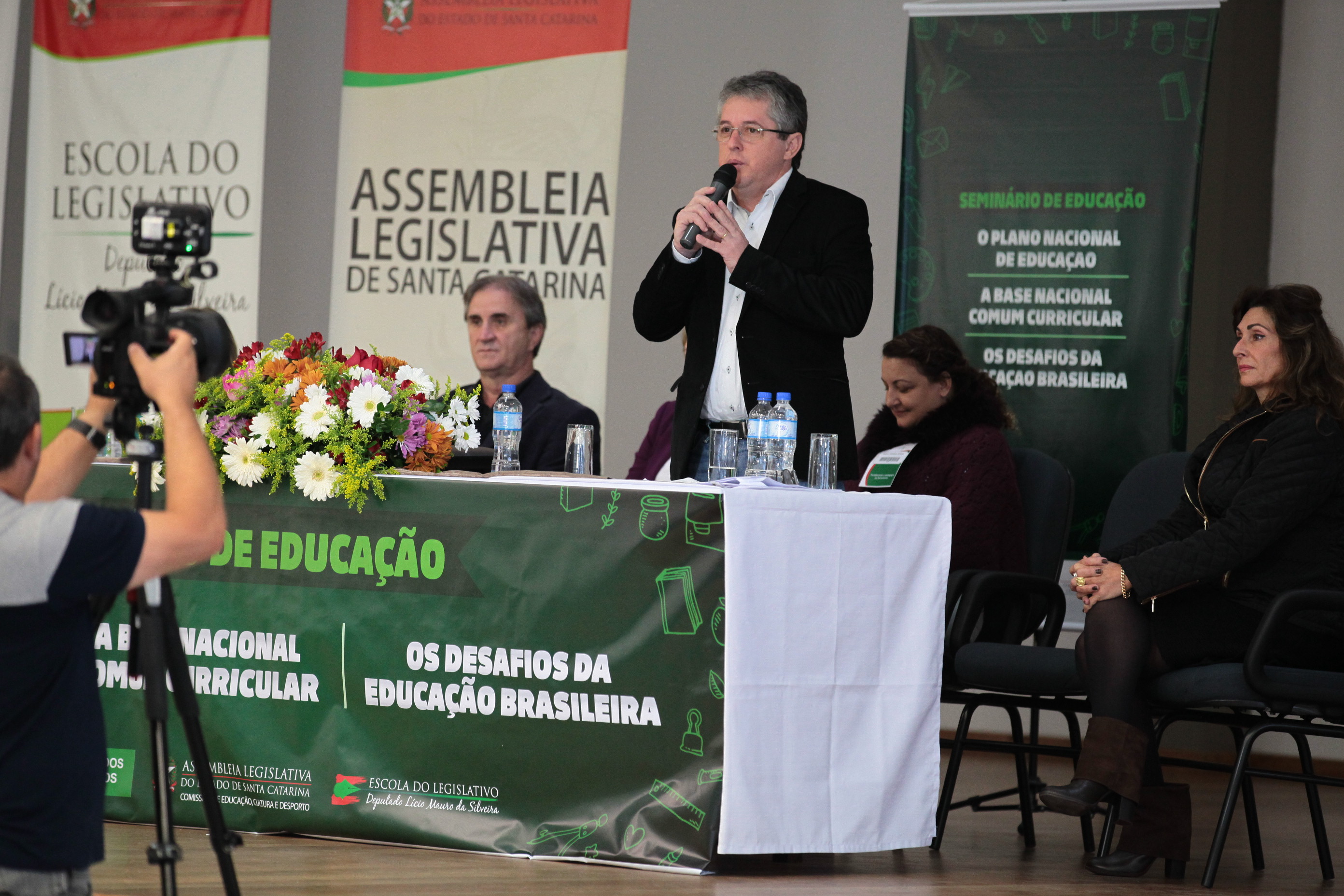 Seminário OPME, a BNDCC e os Desafios da Educação Brasileira - Turvo SC - Prefeito de Turvo Tiago Zilli.