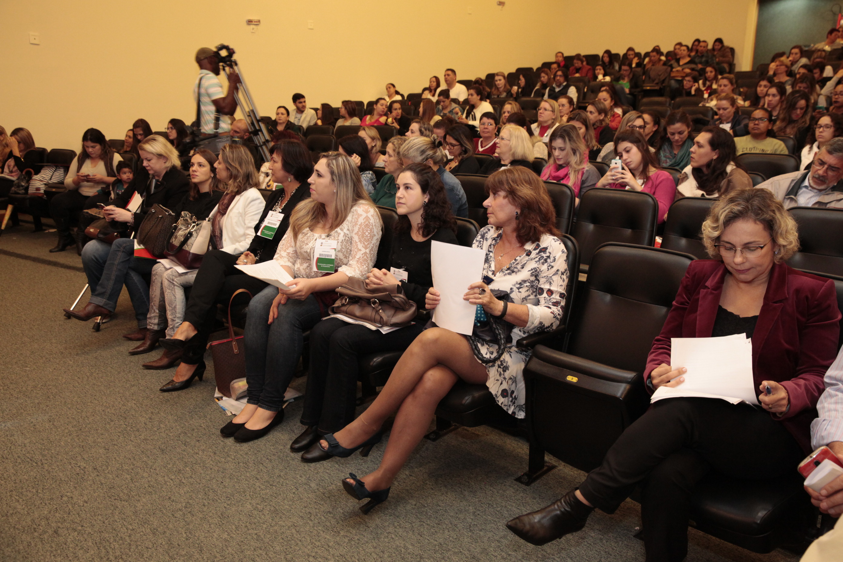 1º Encontro da Associação de Enfermeiros Obstetras, Neonatais , e Obstetrizes de SC