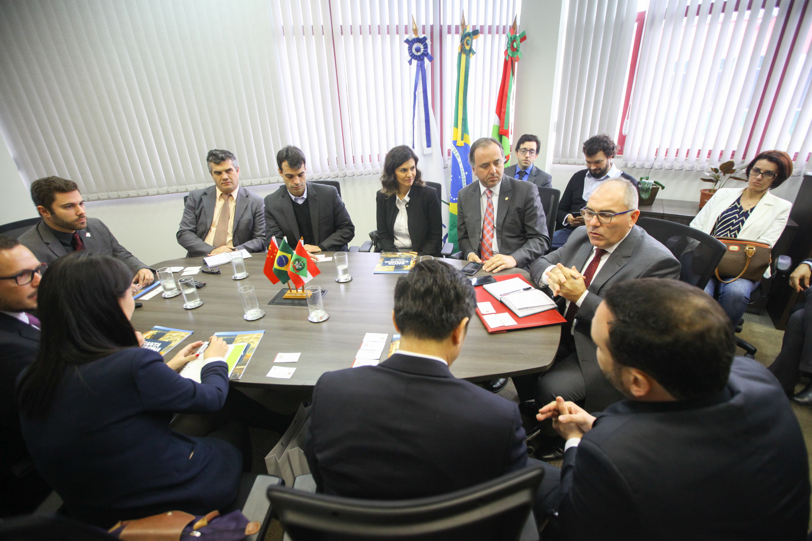 Comitiva chinesa visita Centro Administrativo. Foto: Karina Ferreira / Agência AL