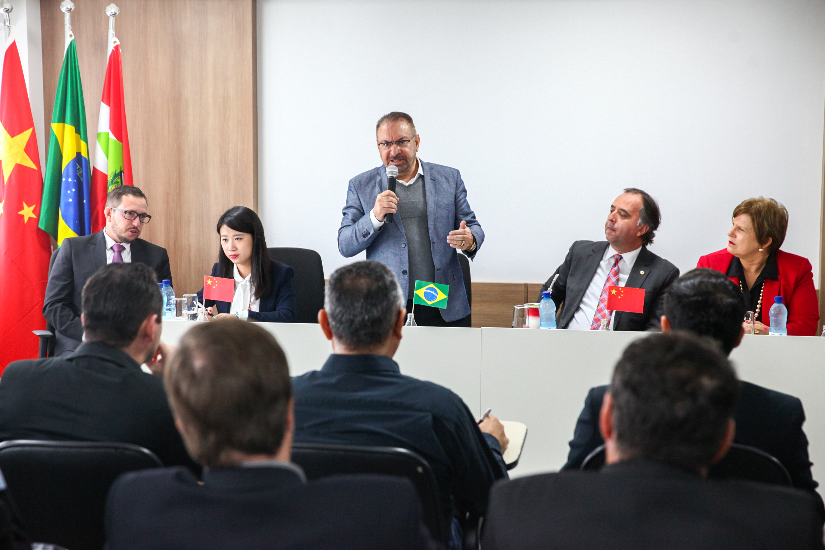Prefeito de Itajaí, Volnei Morastoni. Fecam Recebe Delegação Chinesa.