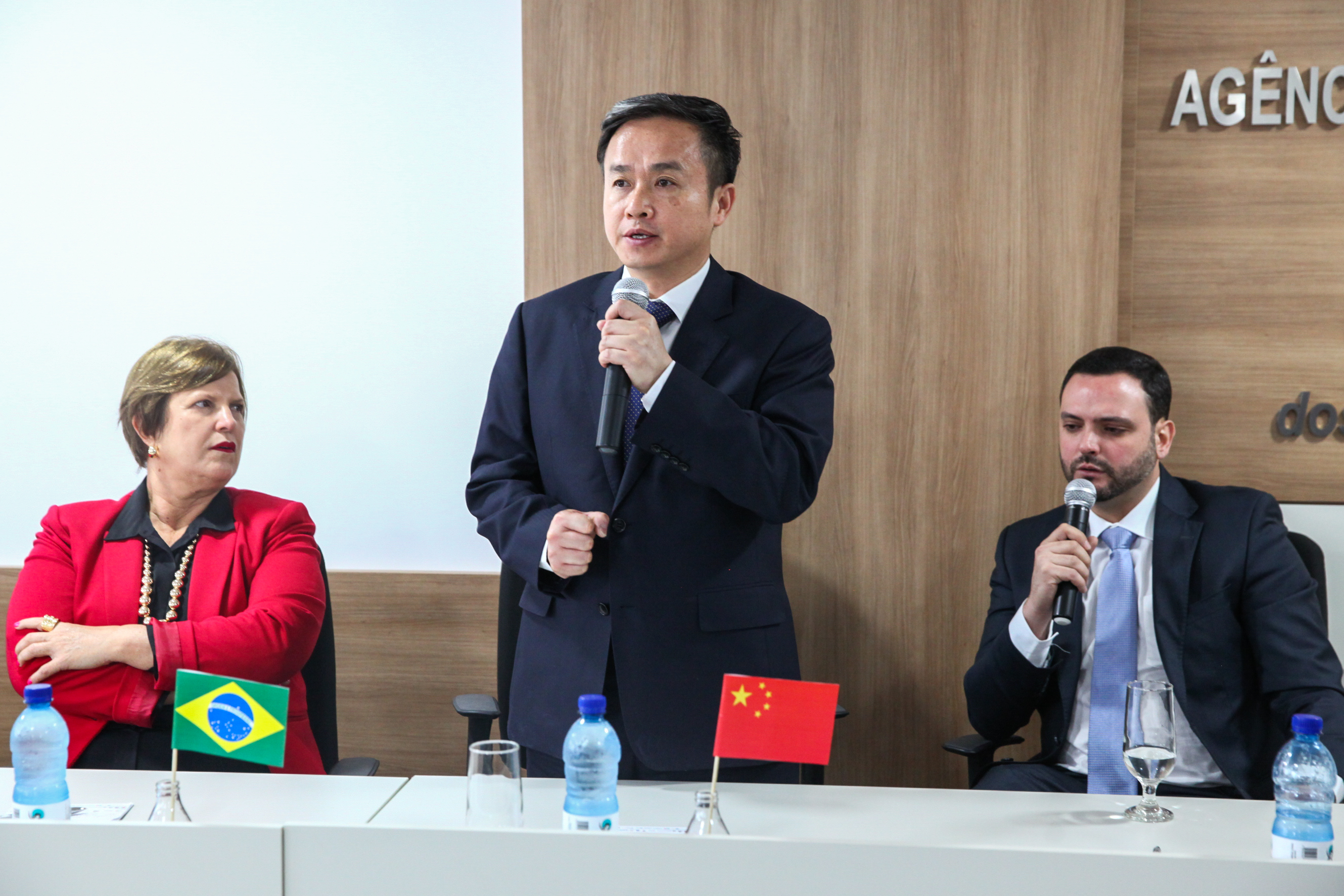 Secretário Geral da Associação das Cidades Irmãs da China, Qing Boming.