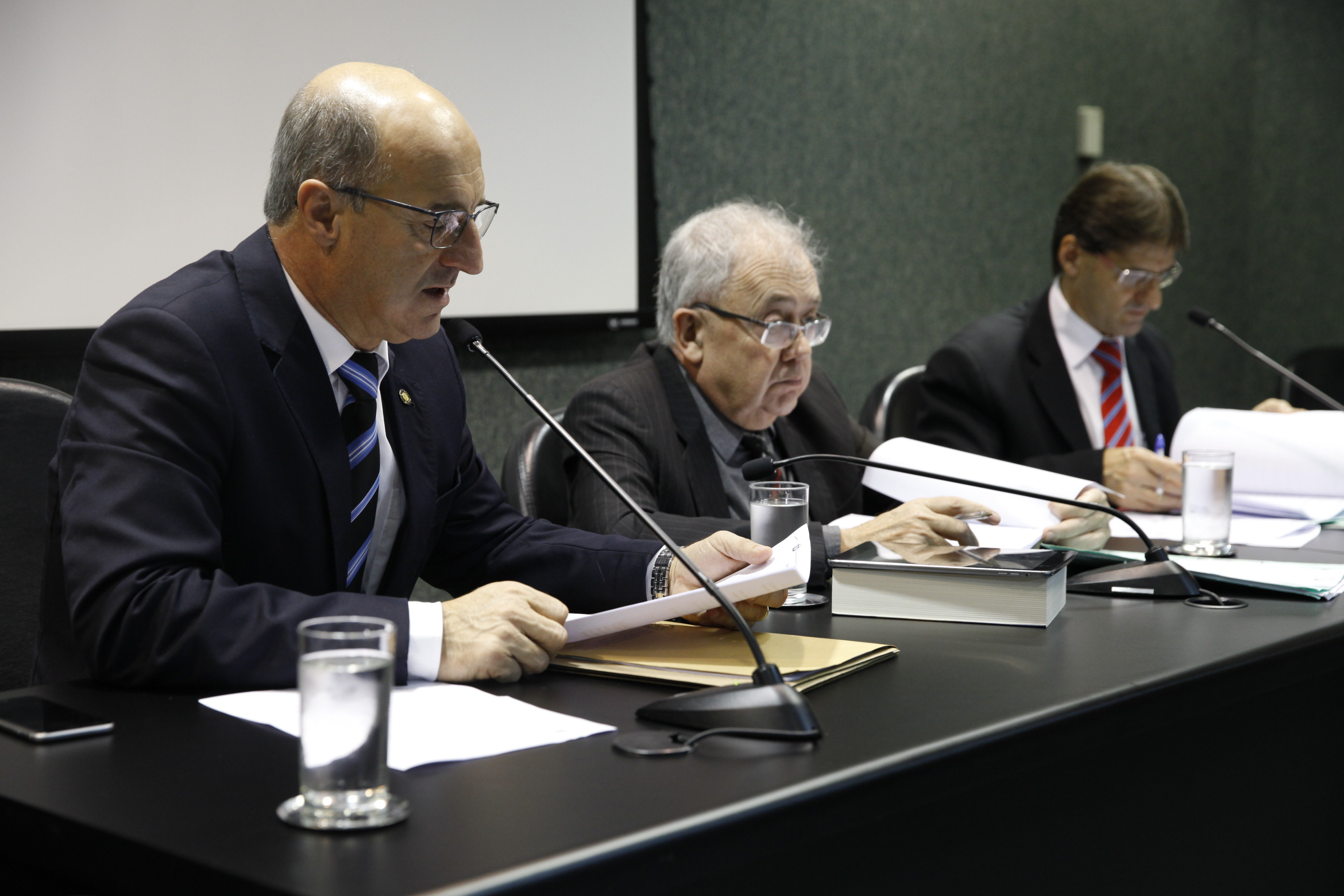 Comissão de Saúde.