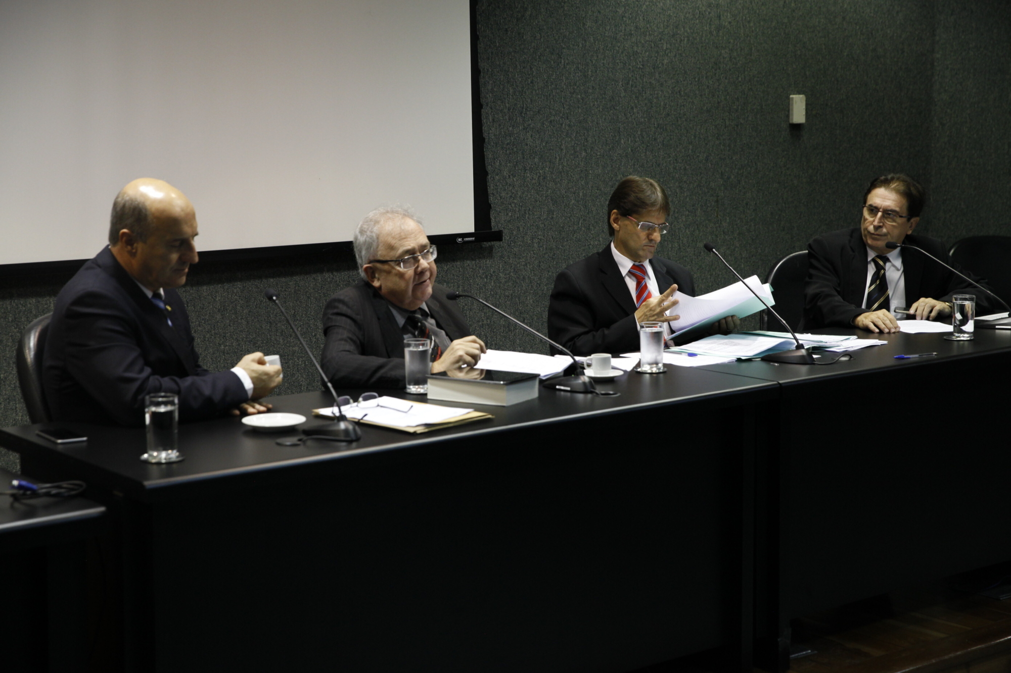 Aprovados PL de alimentos orgânicos na merenda e seminário Setembro Verde