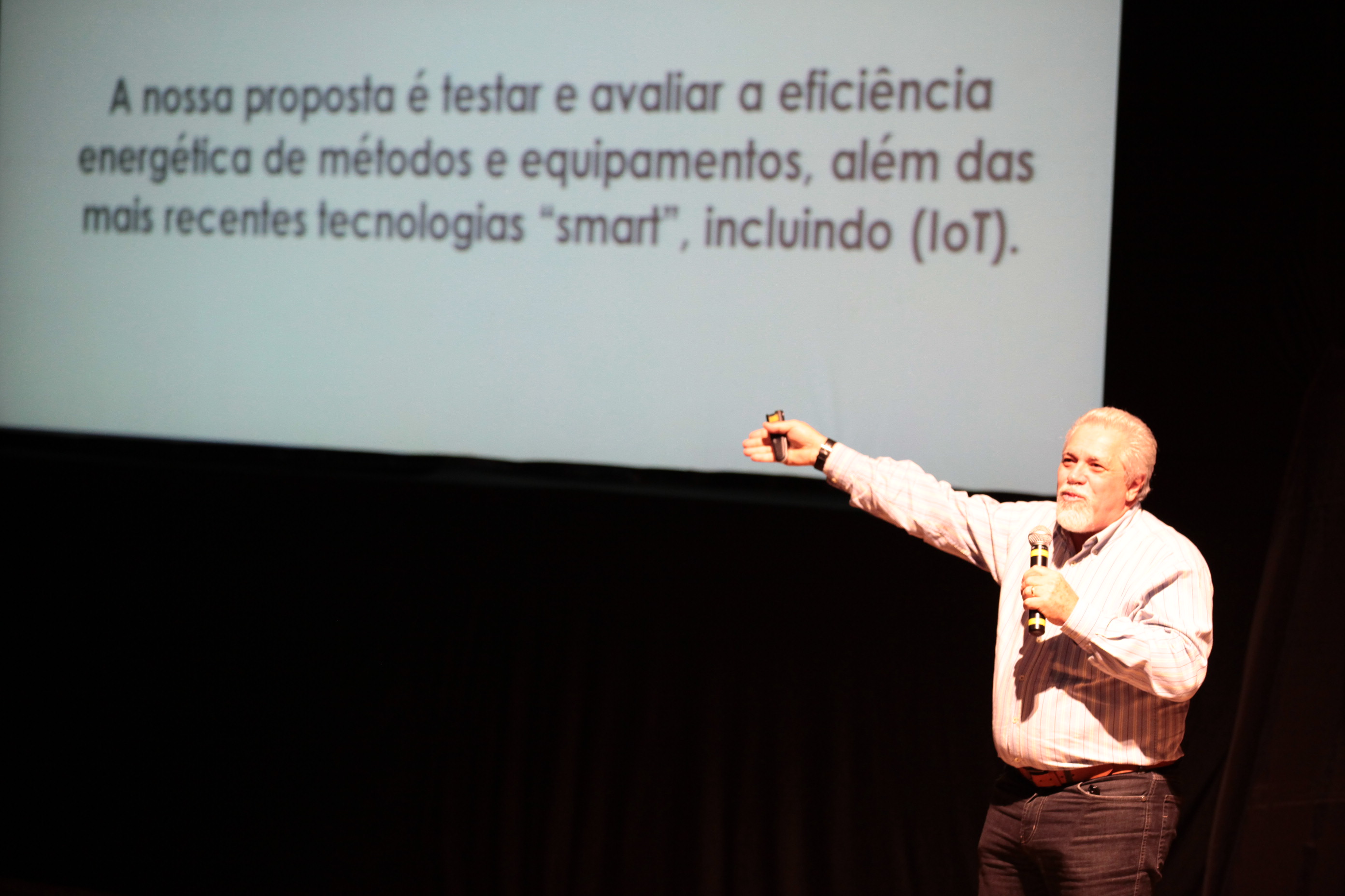I Seminário Internacional em Energias Renováveis FCTER - Chapecó. João Barassal Neto.